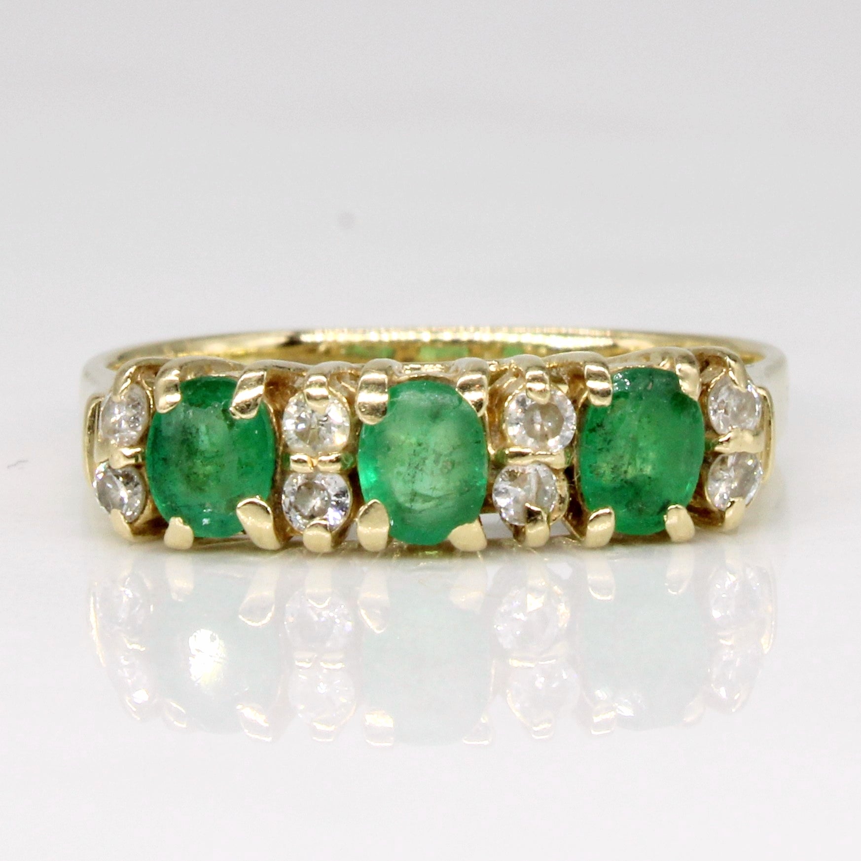 Emerald & Diamond Ring | 0.45ctw, 0.16ctw | SZ 6.5 |
