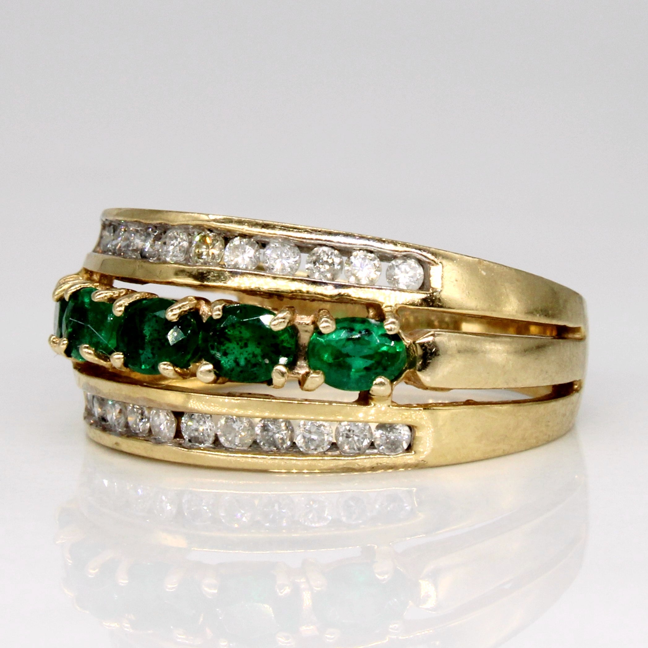 Bague émeraude et diamants | 0,60 ct, 0,36 ct | Taille 7 |