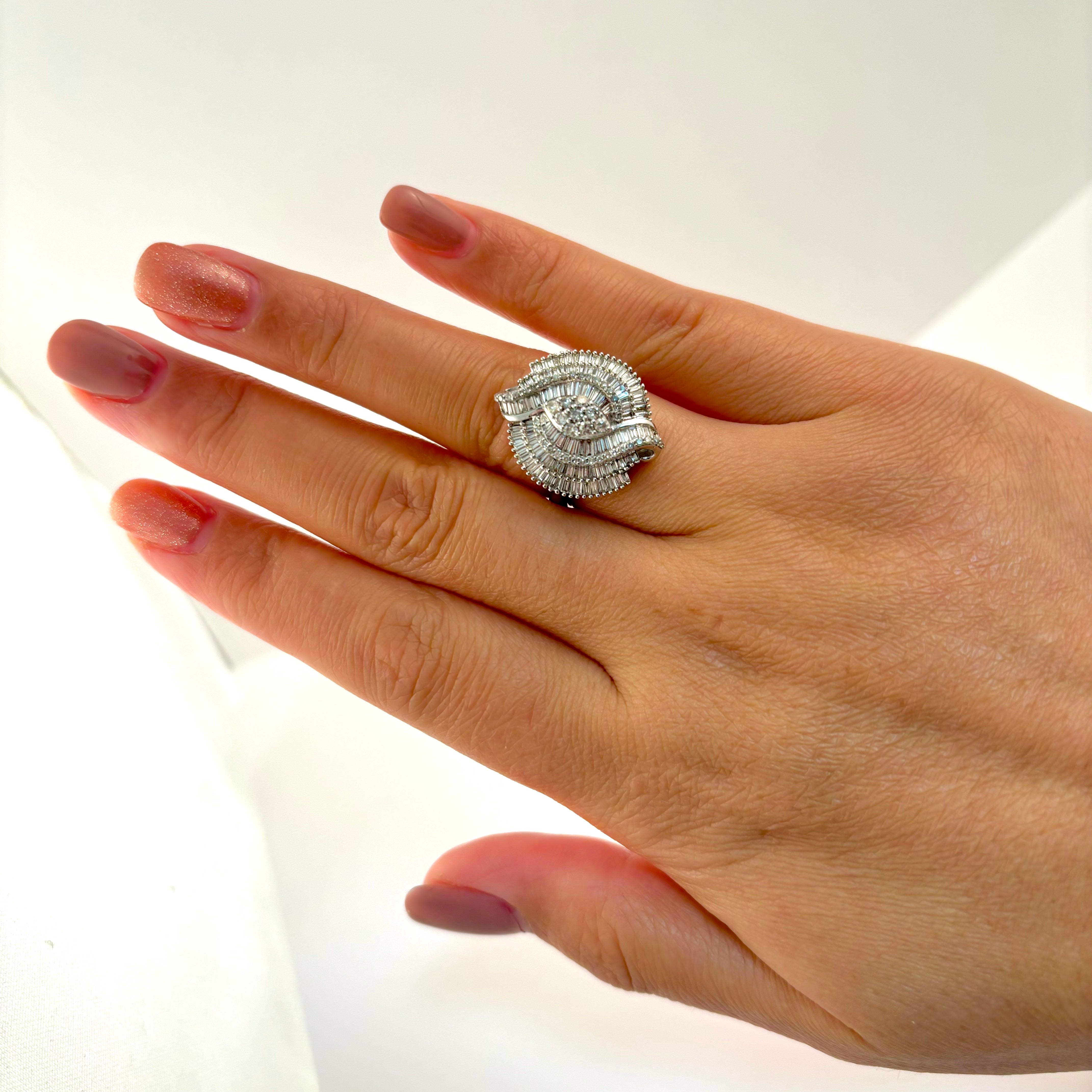 18k White Gold Fancy Diamond Ring | 1.00ctw | SZ 6.5