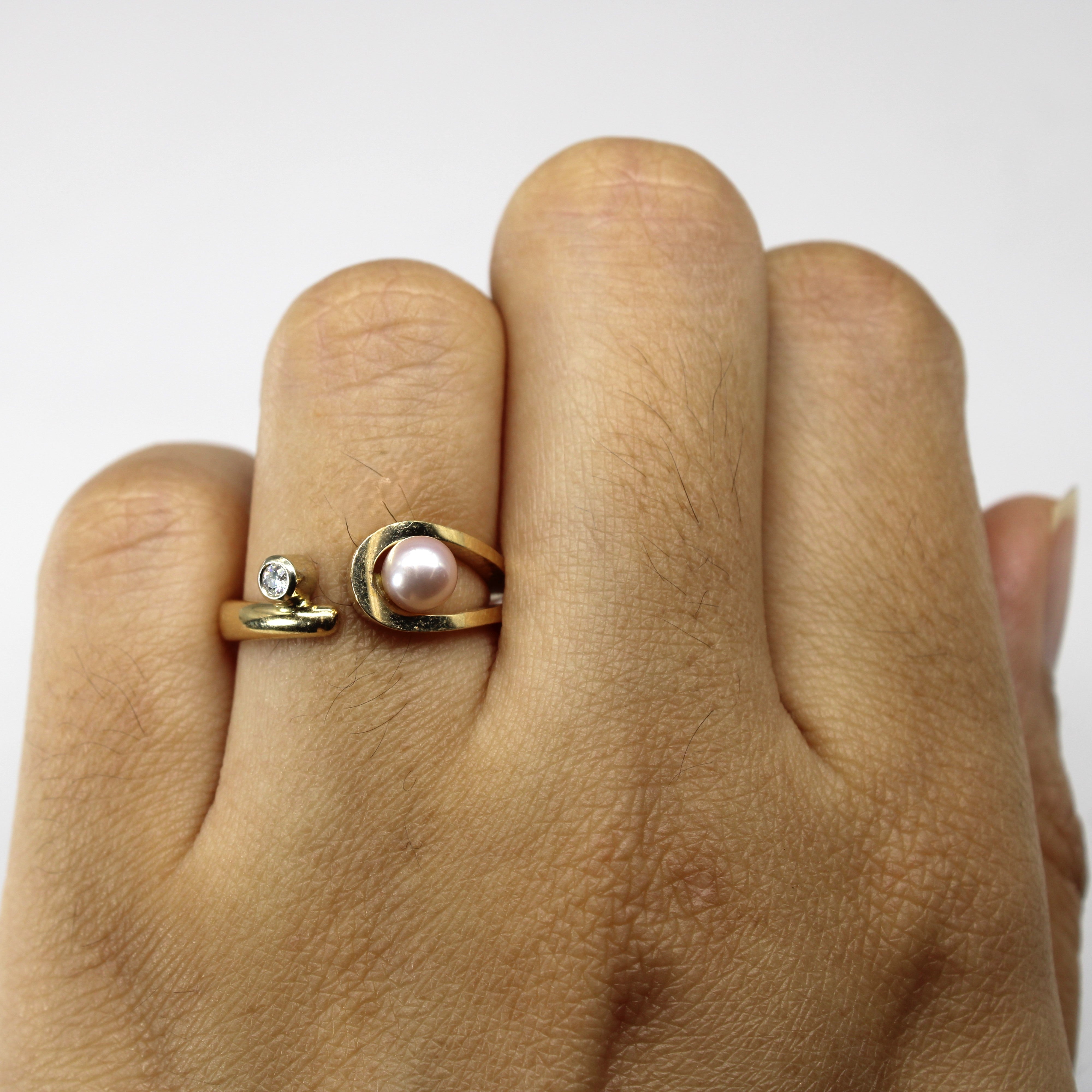 Pearl & Diamond Wrap Ring | 0.04ct | SZ 6 |