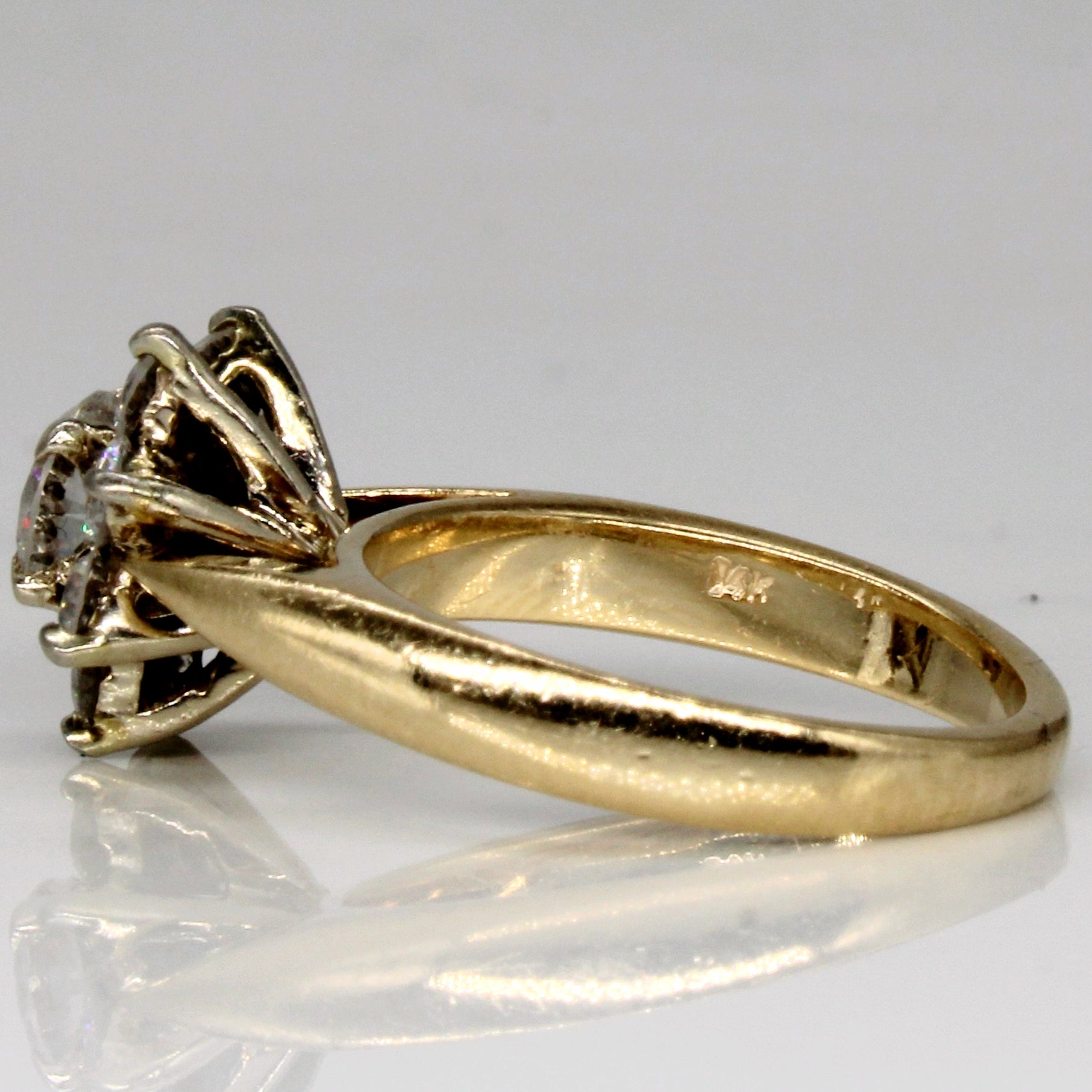 Halo Diamond Engagement Ring | 1.27ctw | SZ 6 |