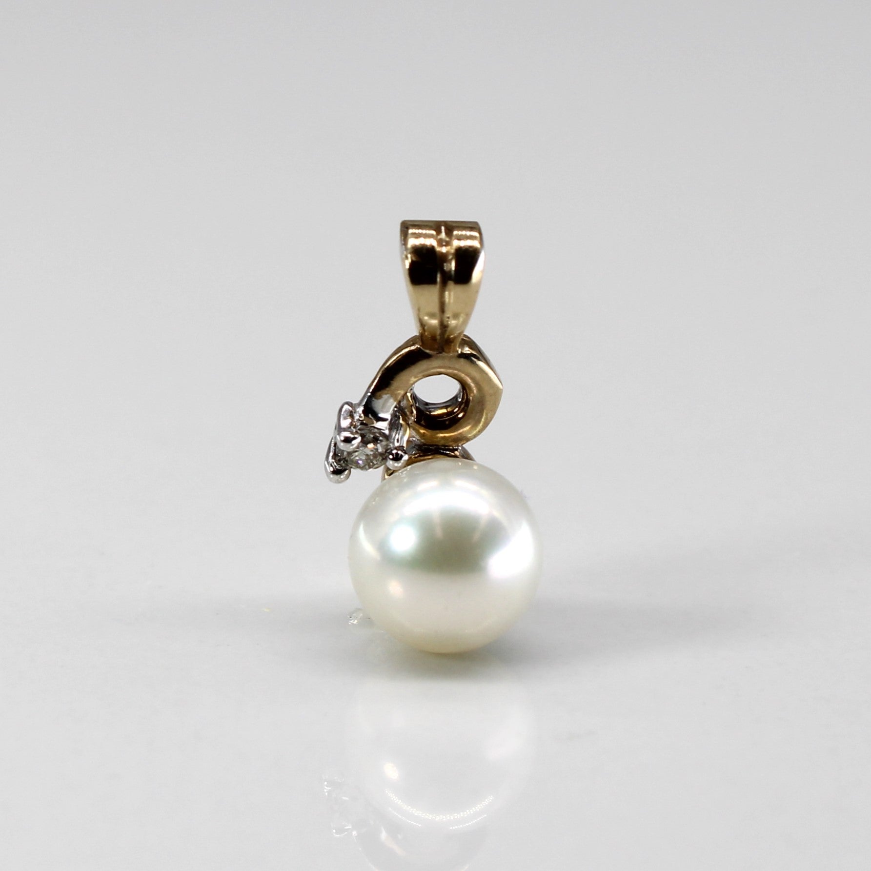 Pearl & Diamond Drop Pendant | 0.02ct |