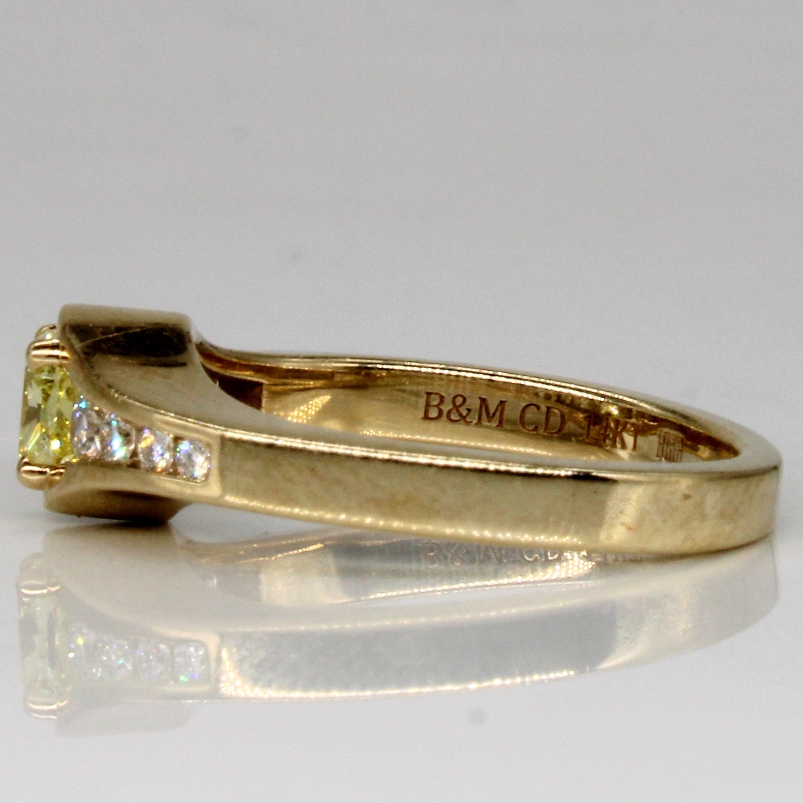 GIA certified Fancy Yellow Diamond Engagement Ring | 0.73ctw | SZ 6.5 |