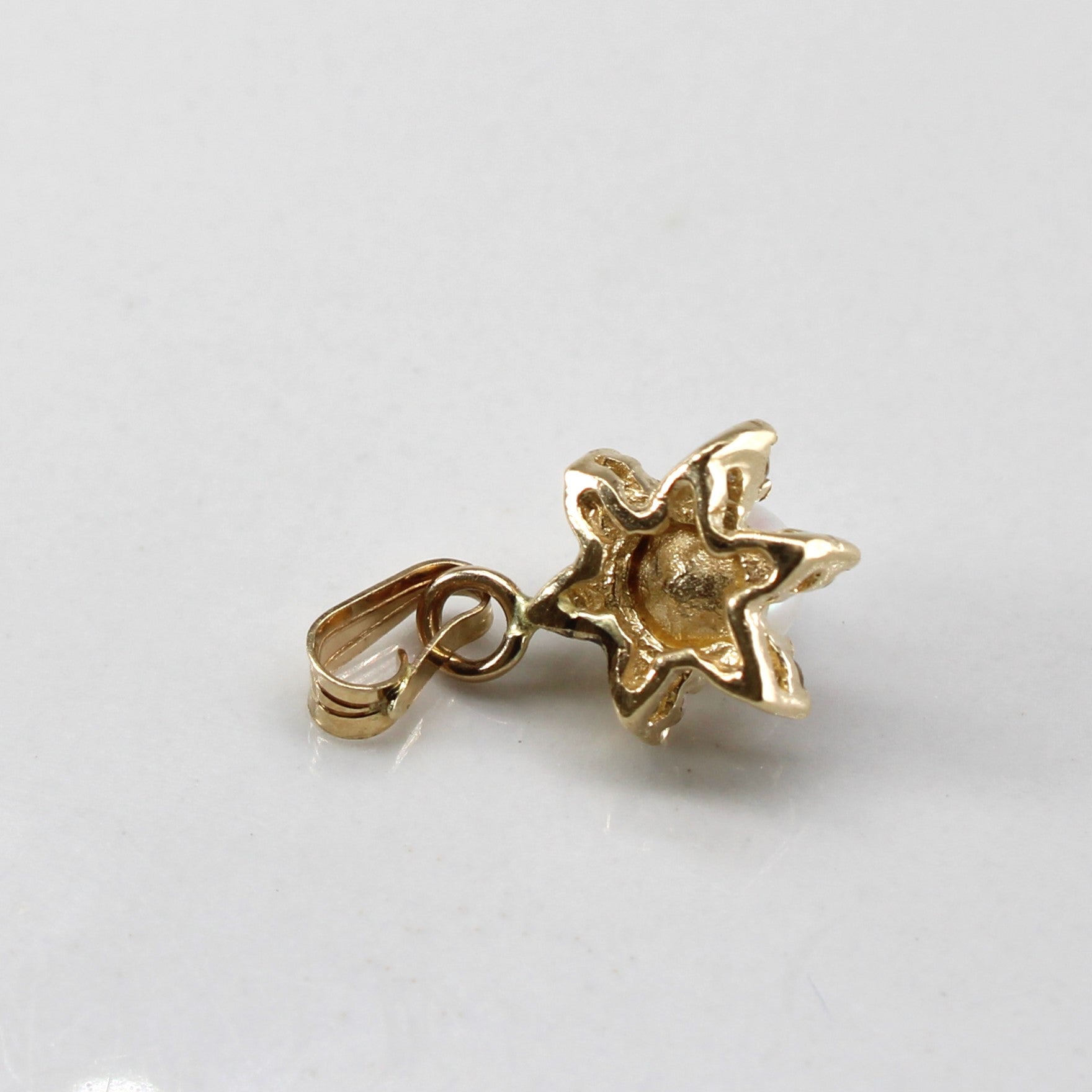 Pearl & Diamond Pendant | 0.06ctw |
