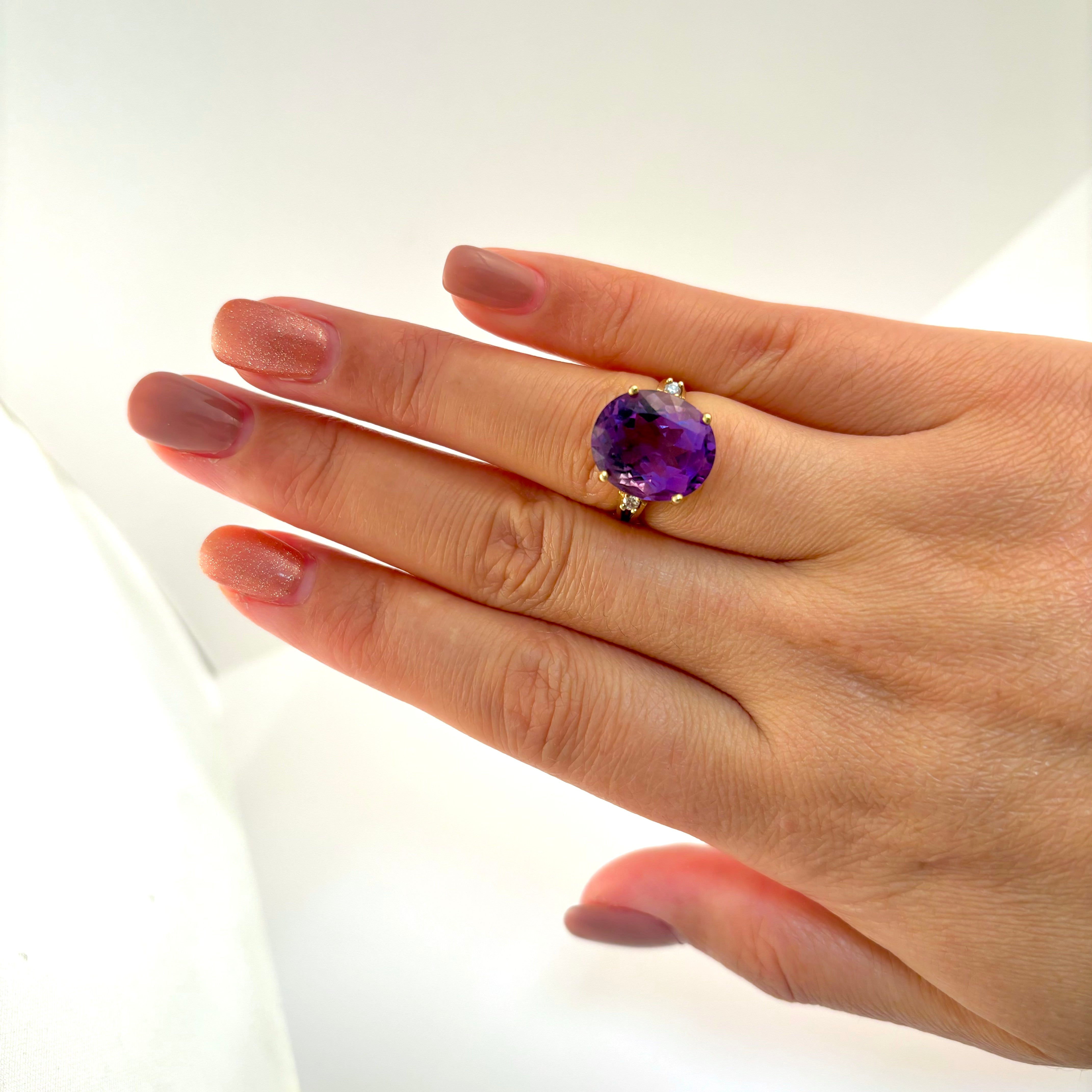 14k Yellow Gold Amethyst and Diamond Ring | 6.90ct, 0.06ctw | Size 5.5