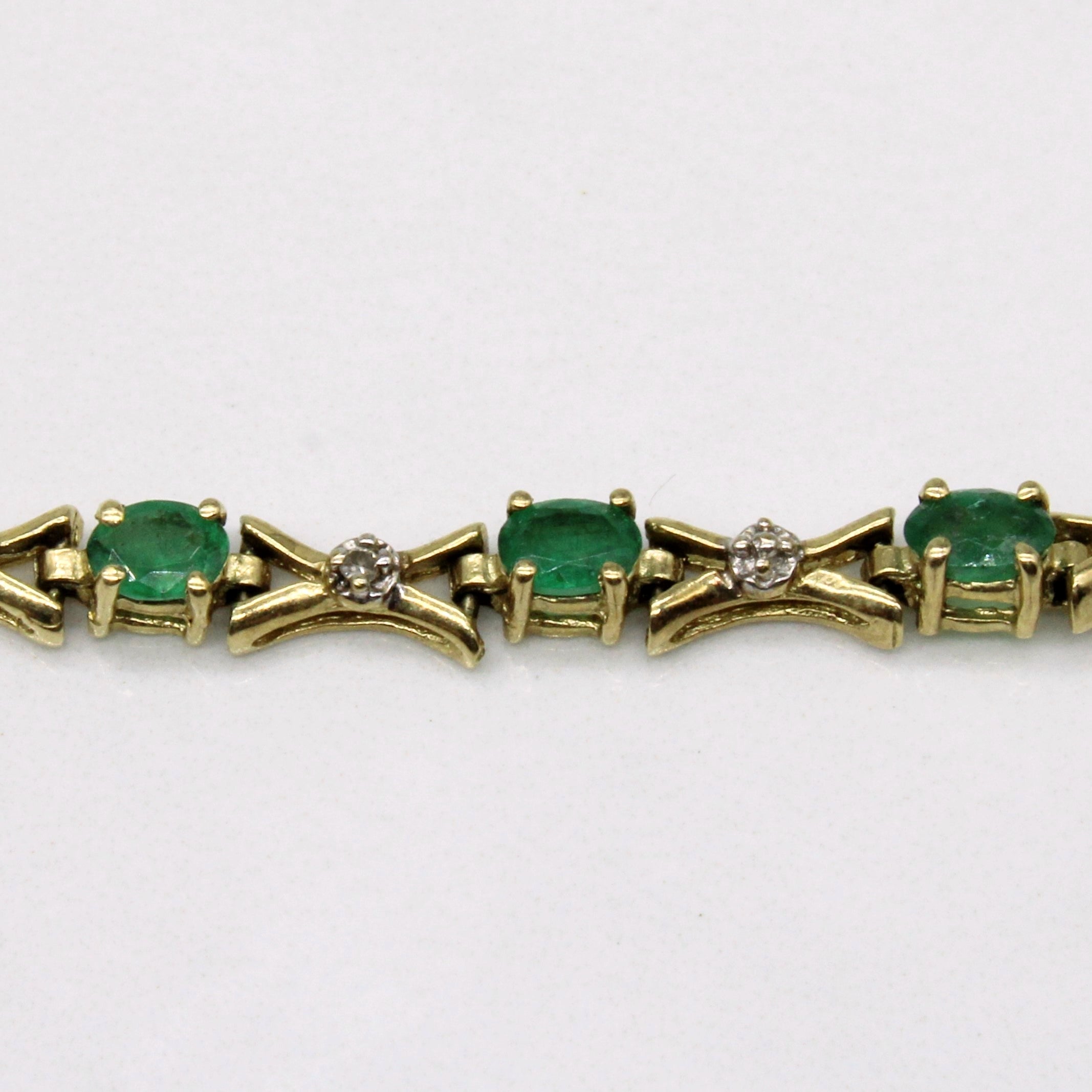 Emerald & Diamond Bracelet | 2.00ctw, 0.05ctw | 7" |