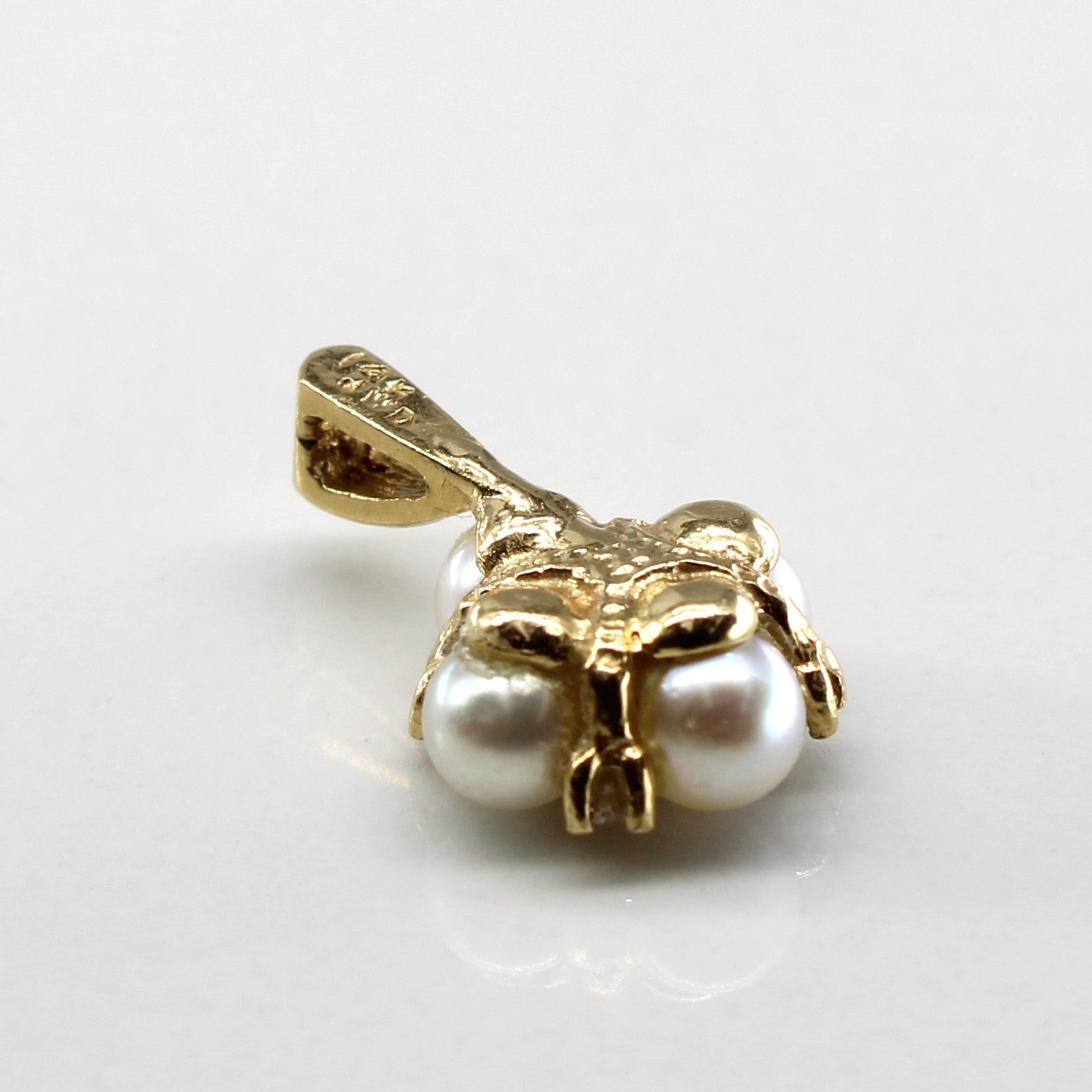 Cluster Pearl & Diamond Pendant | 0.05ctw |