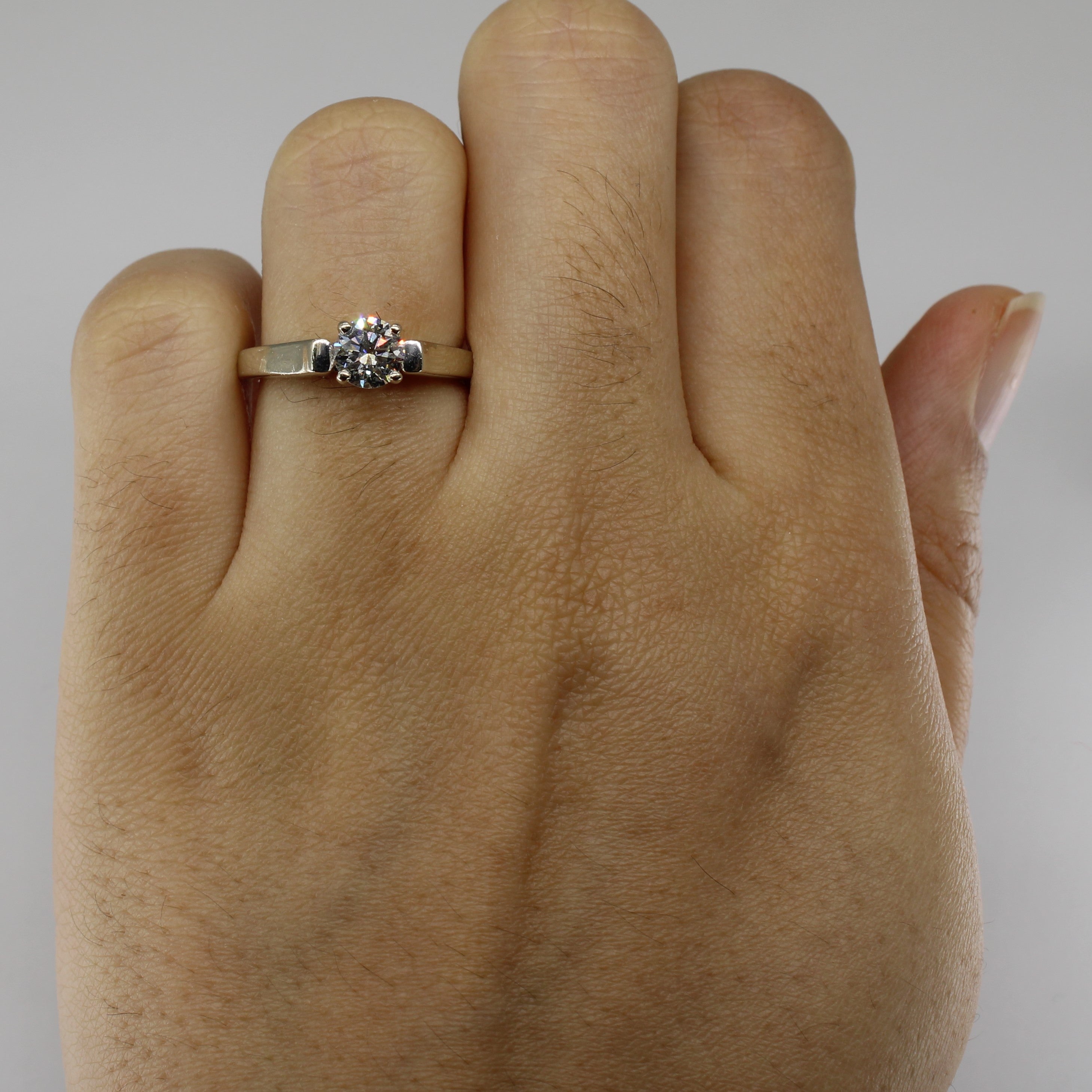 Tapered Solitaire Diamond Engagement Ring | 0.71 ct VS2 I | SZ 5 |