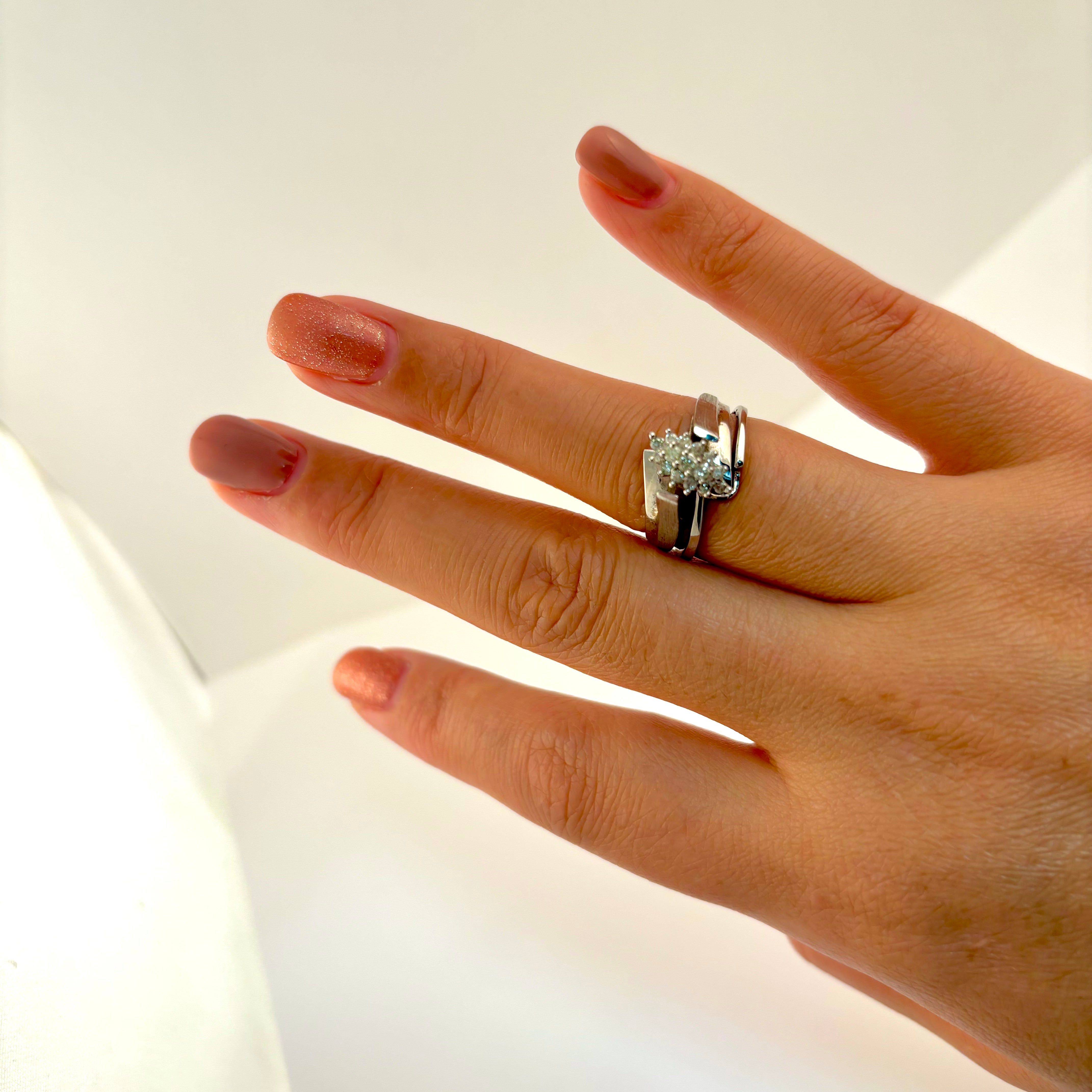 14k White Gold Diamond Cluster Ring Set | 0.25ctw | Size 6.25