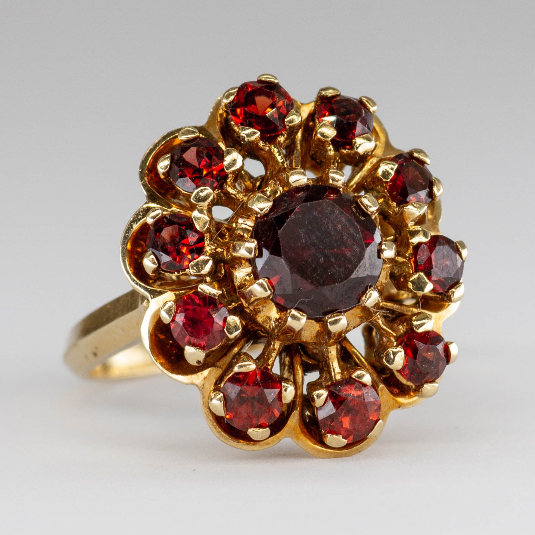 Garnet 14k Cluster Ring | 1.76 ctw | SZ 6.5 |