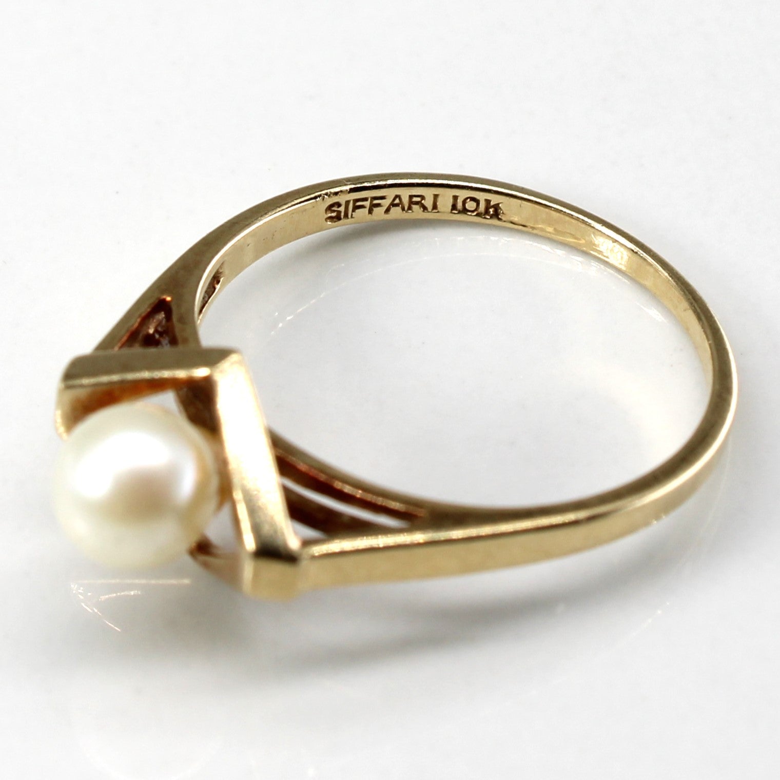 Solitaire Pearl Ring | SZ 6.75 |