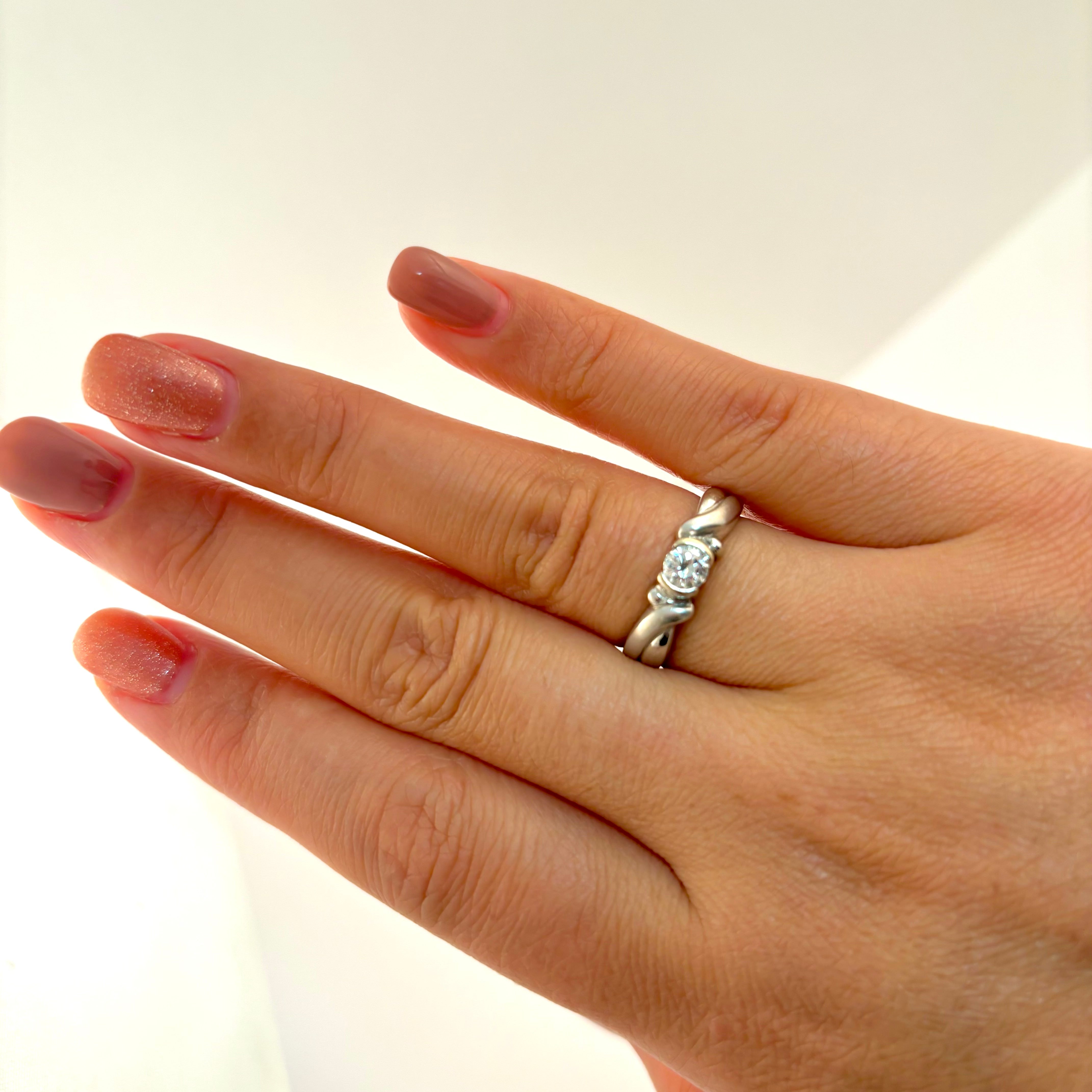 18k Diamond Soliatire Ring | 0.27ct | SZ 7