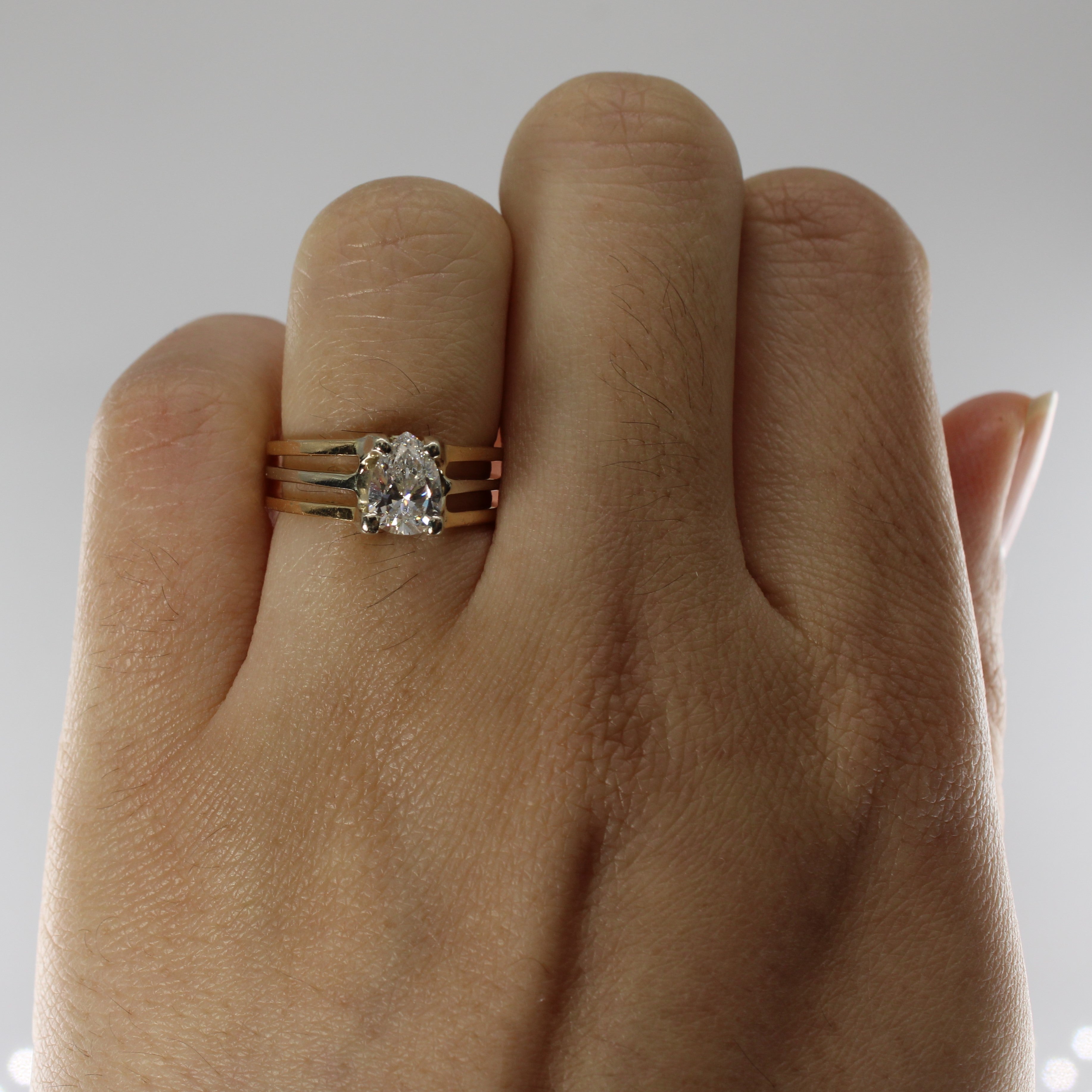Bague de fiançailles solitaire en diamant poire | 0,73 ct SI2 E | Taille 5 |