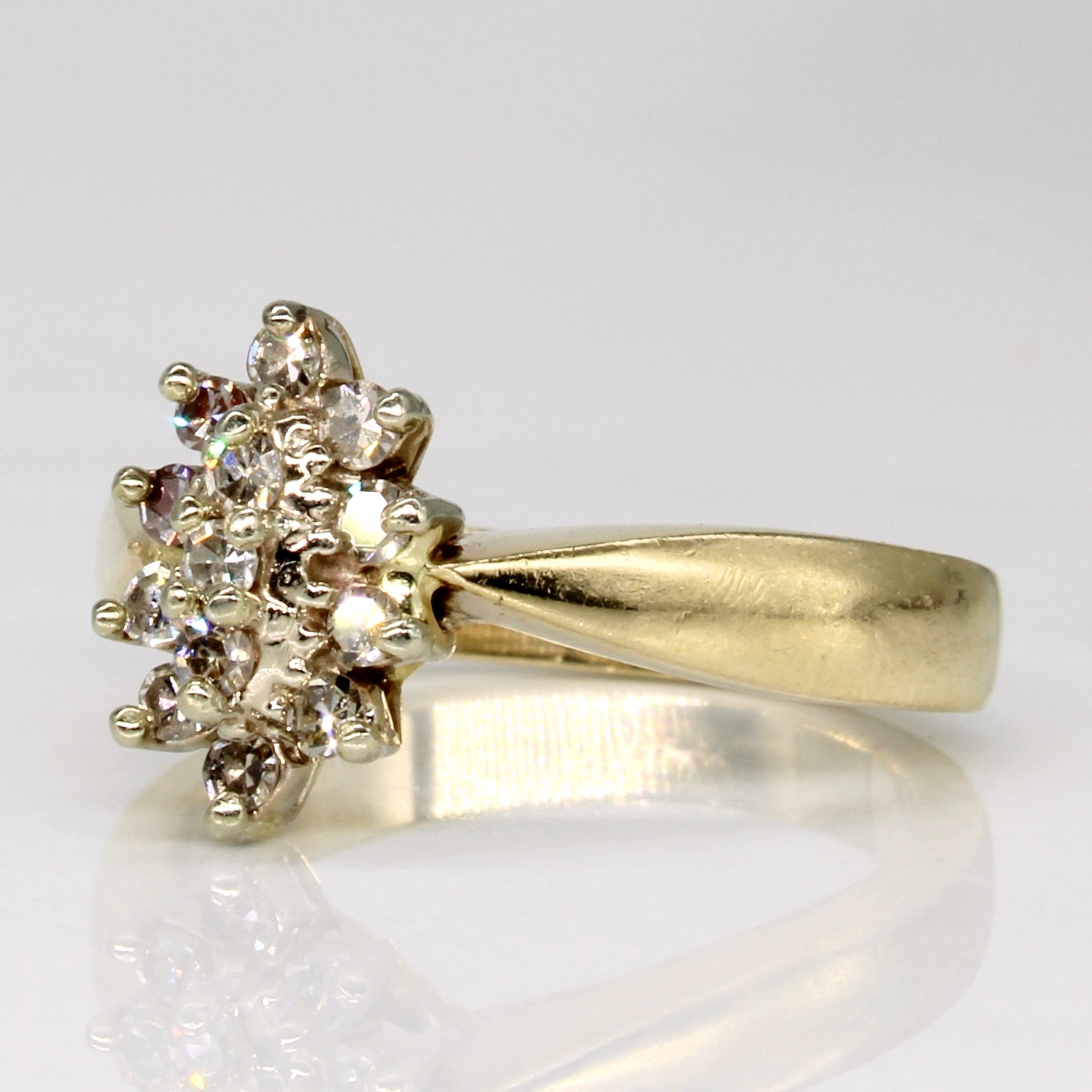 Diamond Cluster Ring | 0.22ctw | SZ 4.5 |