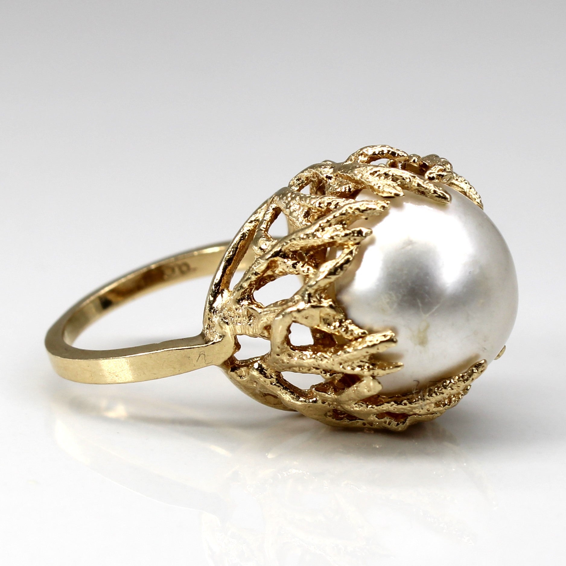 Textured High Set Pearl Ring | SZ 5.75 |