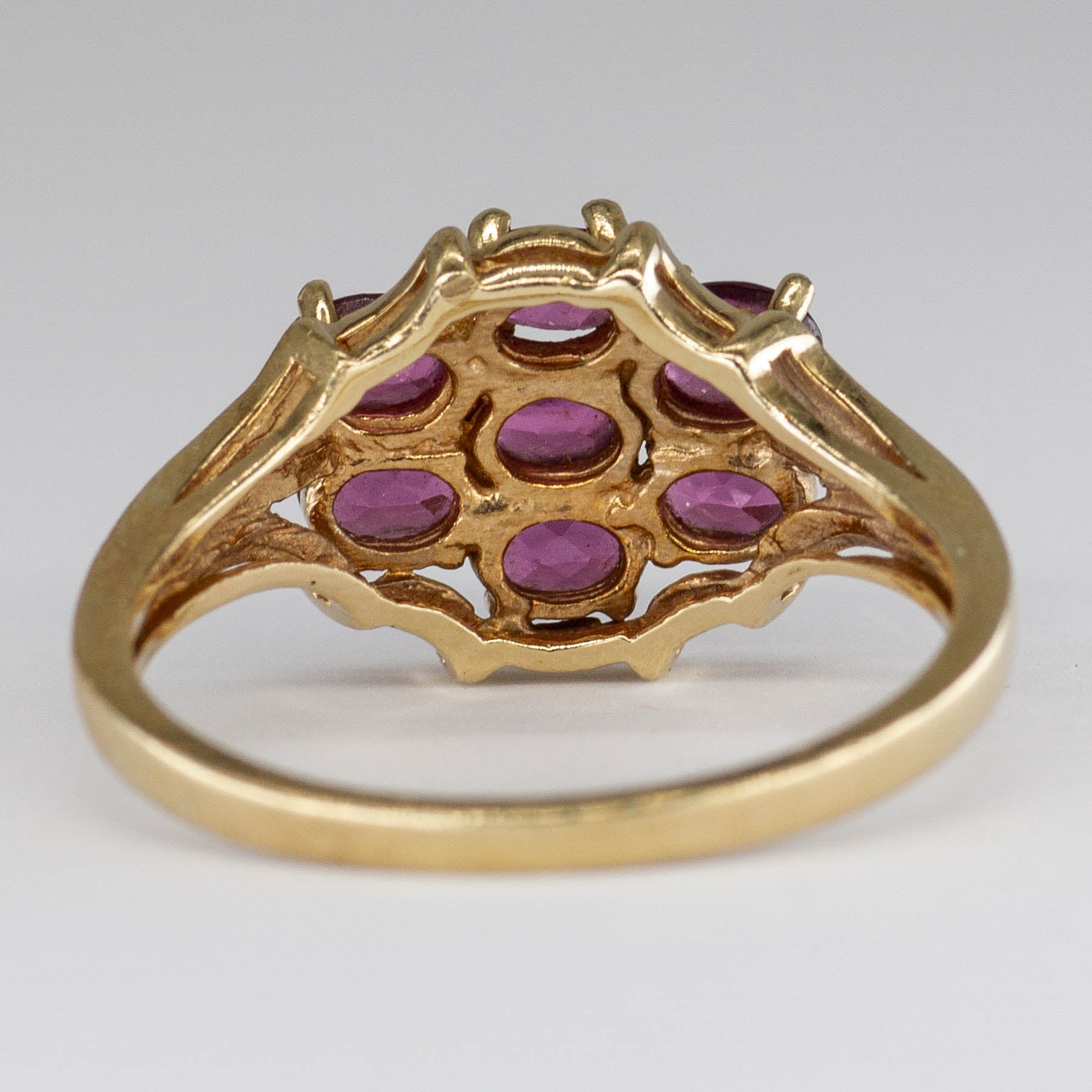 Garnet Cluster 10K Gold Ring | 1.4 ctw | SZ 7.75 |