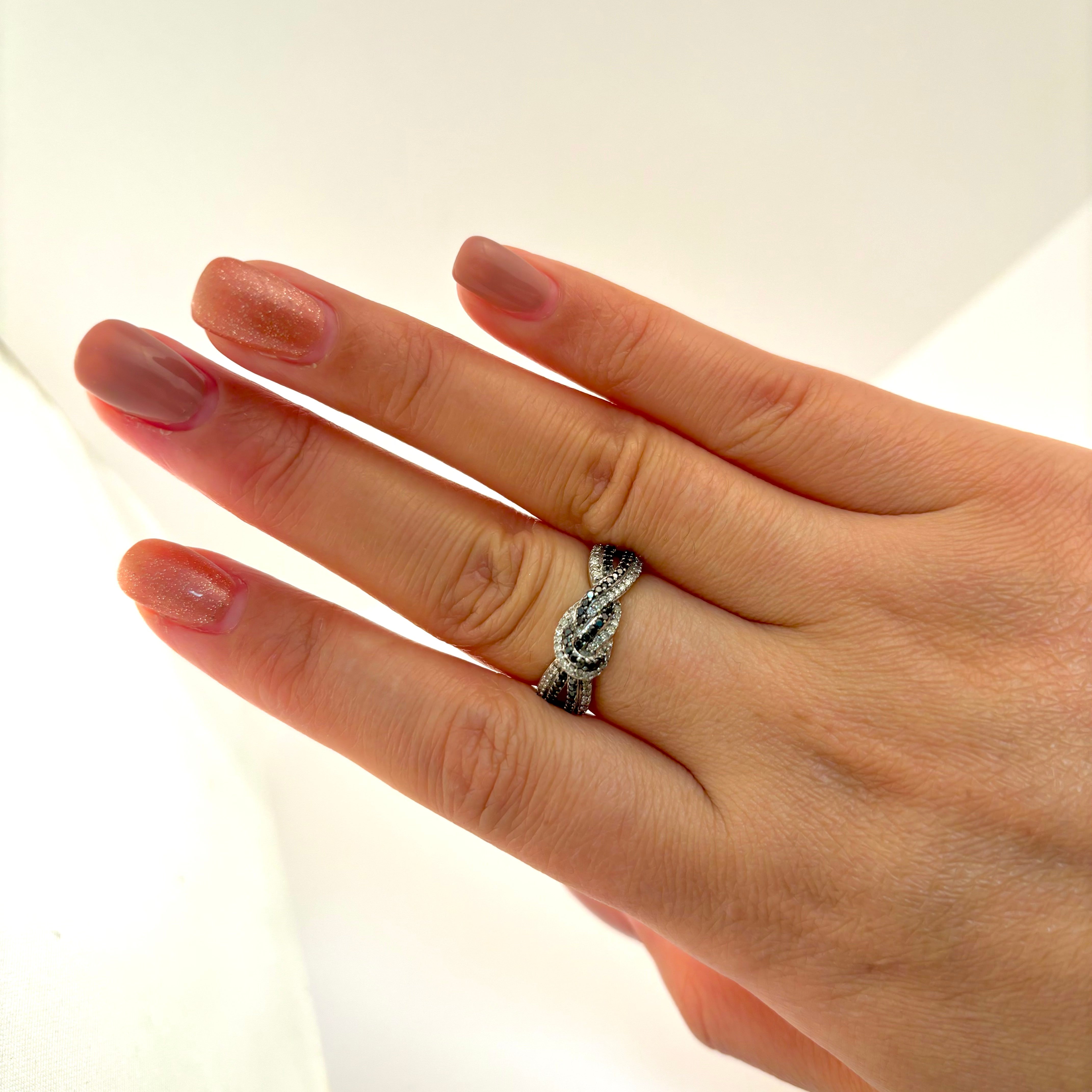 10k White Gold Diamond Ring | 0.50ctw | SZ 7