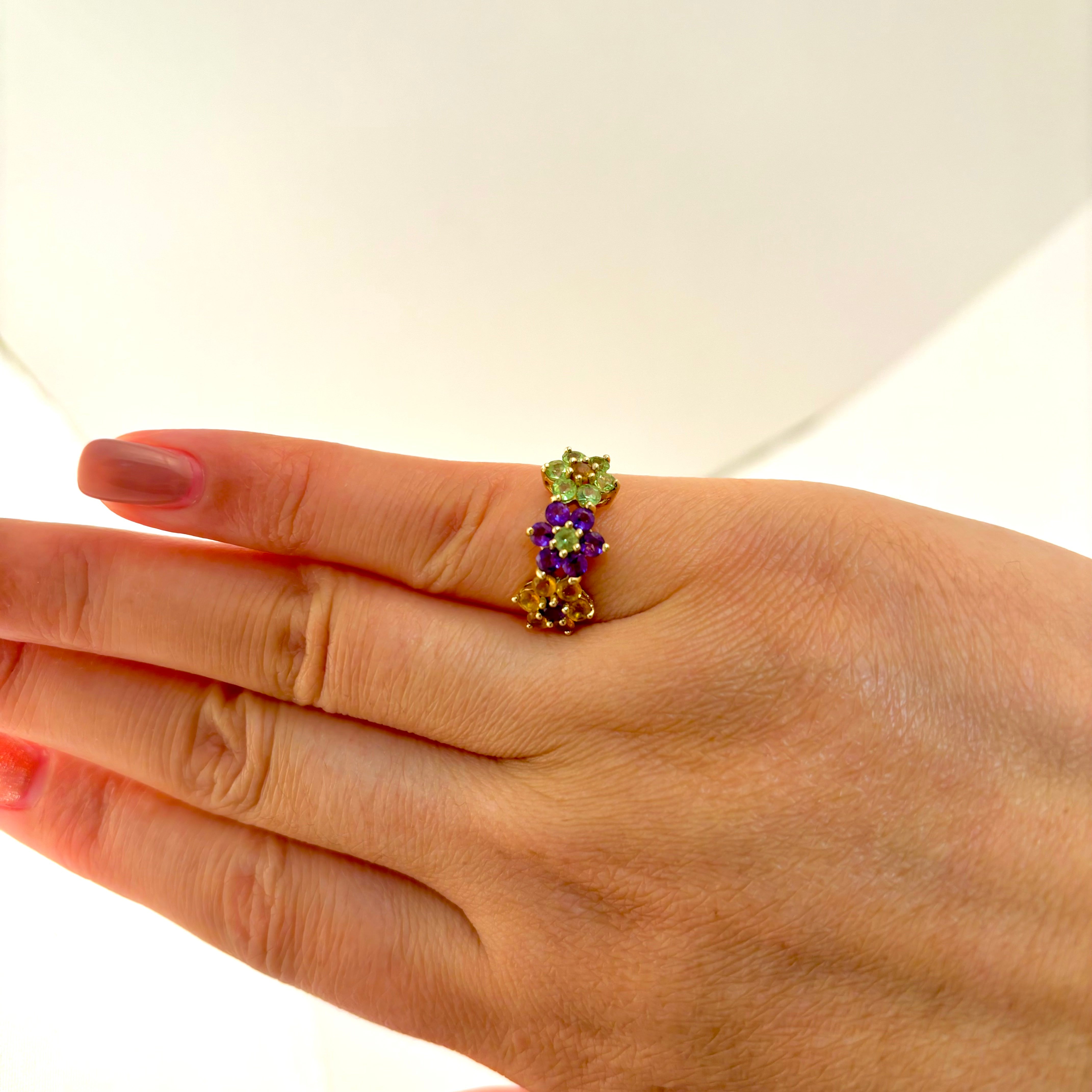 14k Floral Motif Ring| 0.33ctw, 0.33ctw, 0.42ctw | Size 4.75