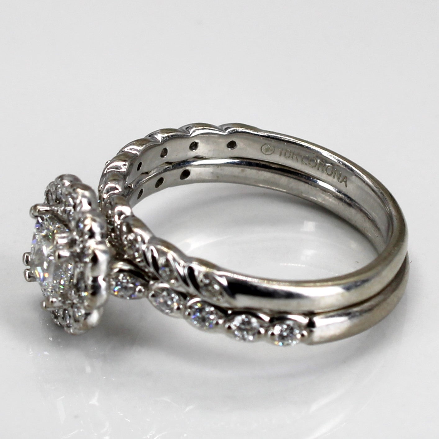 GIA Certfied 18k Canadian Halo Diamond Engagement Ring Set | 1.05ctw SI1 E | SZ 6.25 |