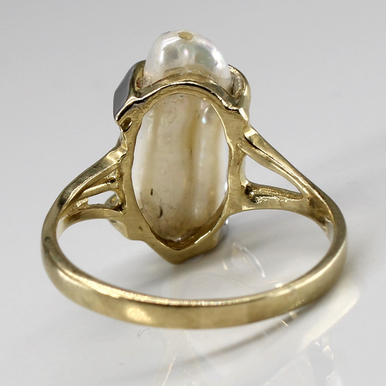 Claw Set Pearl & Diamond Ring | 0.04ctw | SZ 7 |