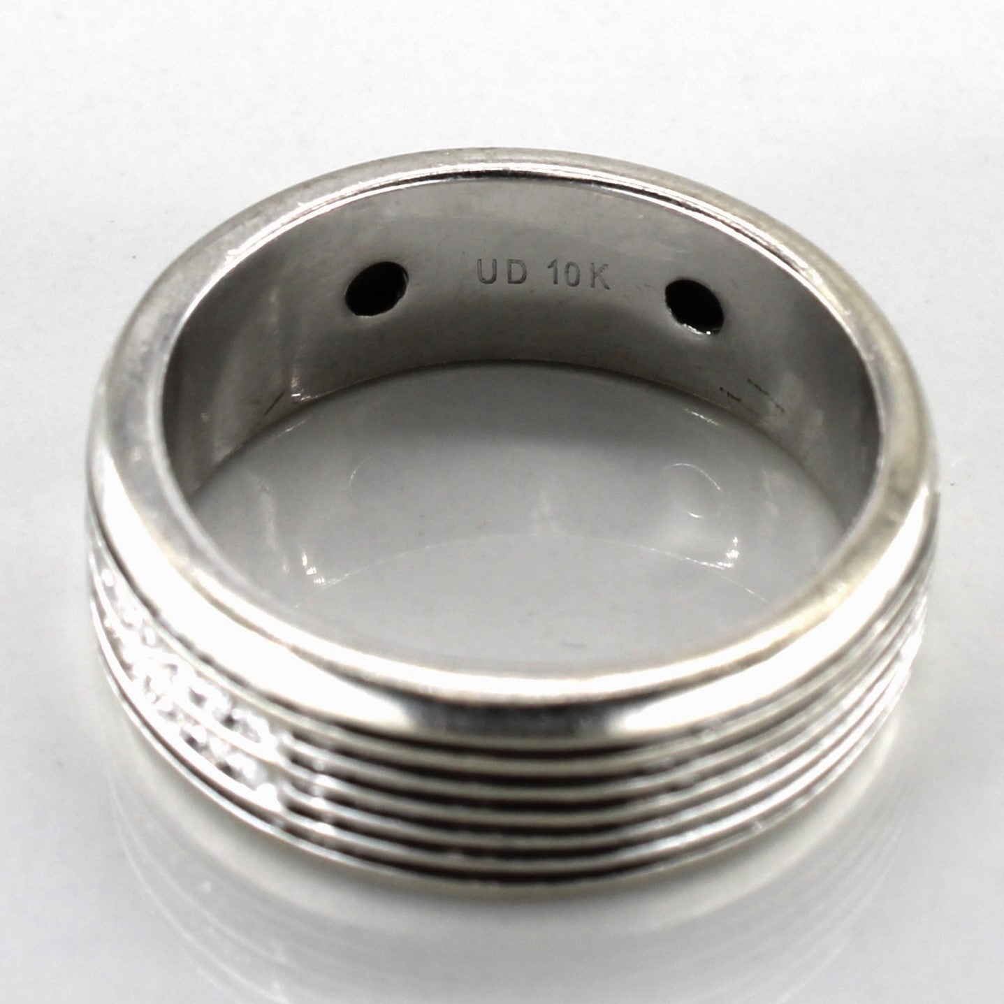 Channel Diamond Grooved 10k Band | 0.1ctw | SZ 9.75 |