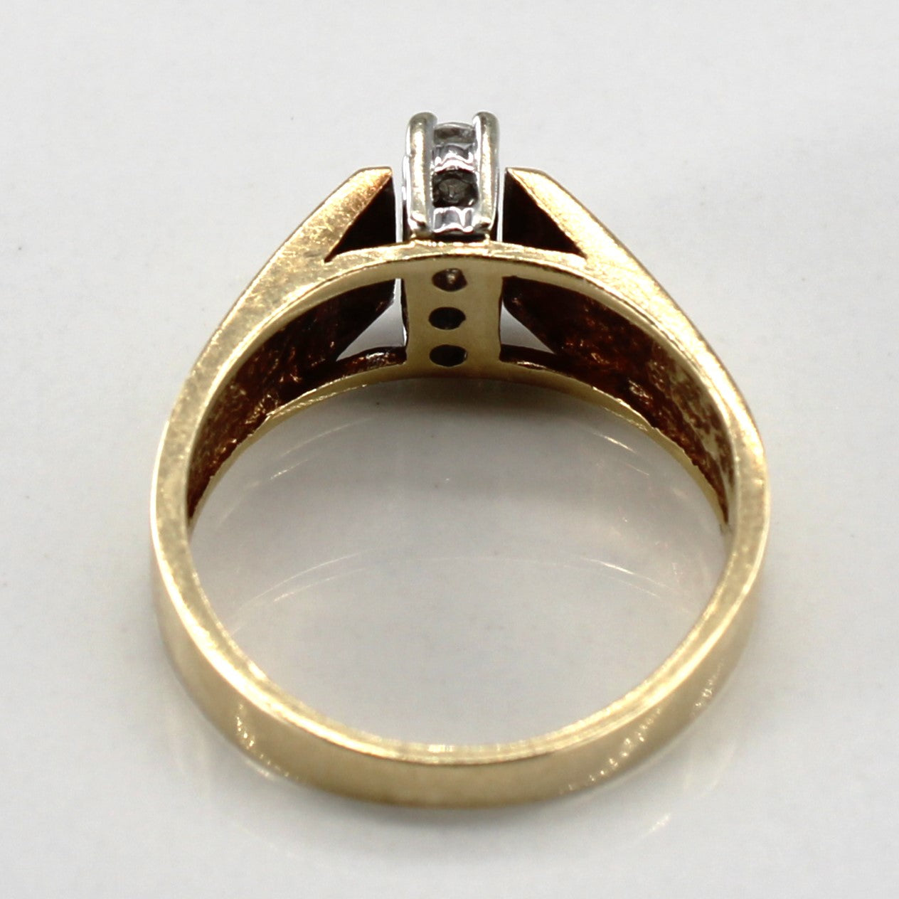 Bague colonne à trois diamants | 0,15 ct au total | Taille 5,5 |