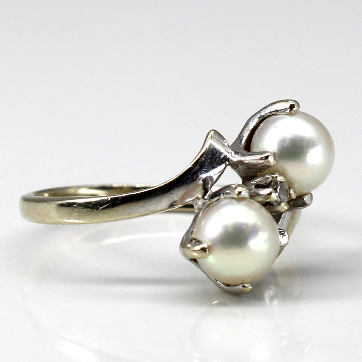 Bypass Pearl & Diamond Ring | 0.02ct | SZ 5 |