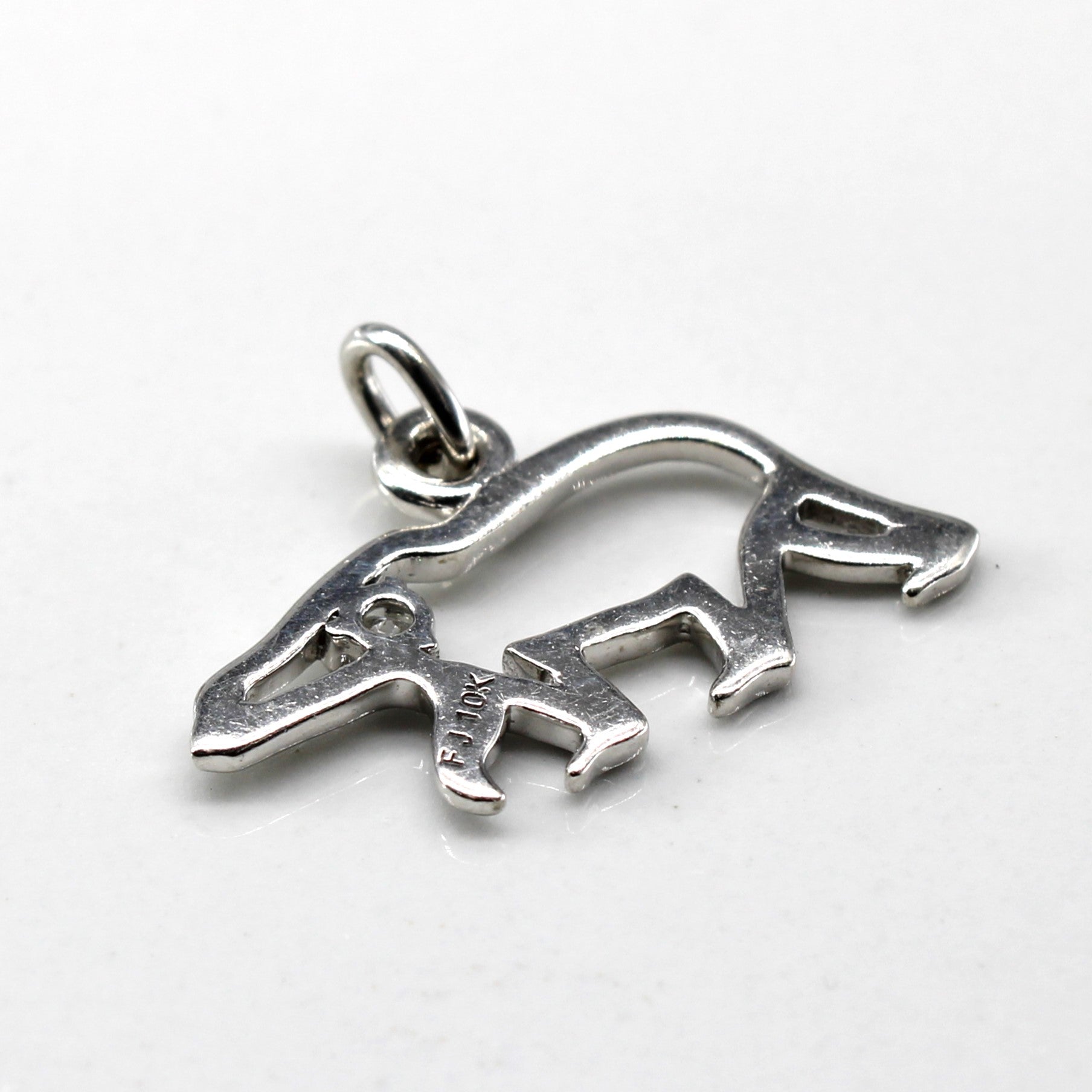 Solitaire Diamond Bear Pendant | 0.06ct |