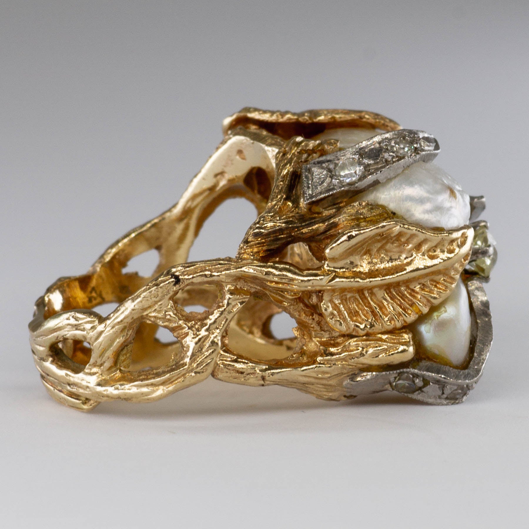 Baroque Mother of Pearl & Old Mine Cut Diamond Leaf Design Ring | 9-11mm | 0.23ctw | SZ 4.75 |