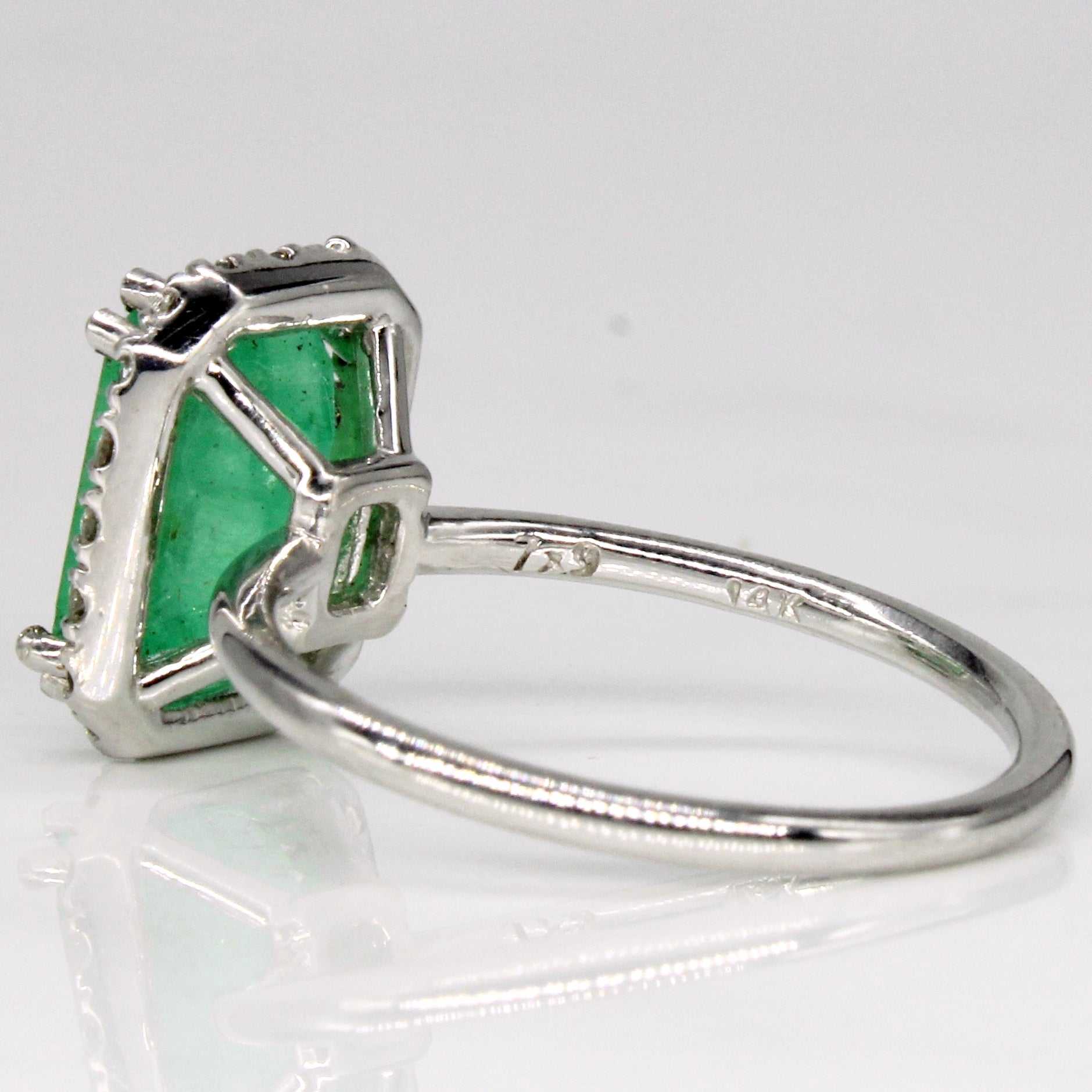 Emerald & Diamond Halo Ring | 2.15ct, 0.27ctw | SZ 6 |