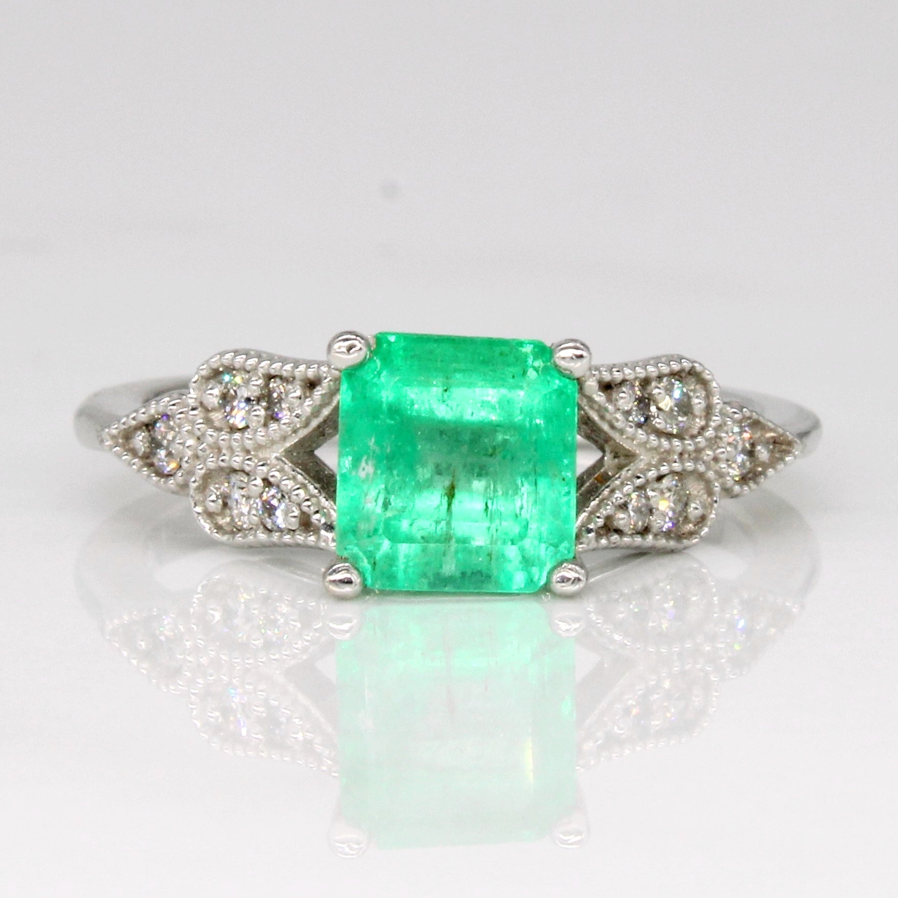 Emerald & Diamond Ring | 1.26ct, 0.14ctw | SZ 6.75 |