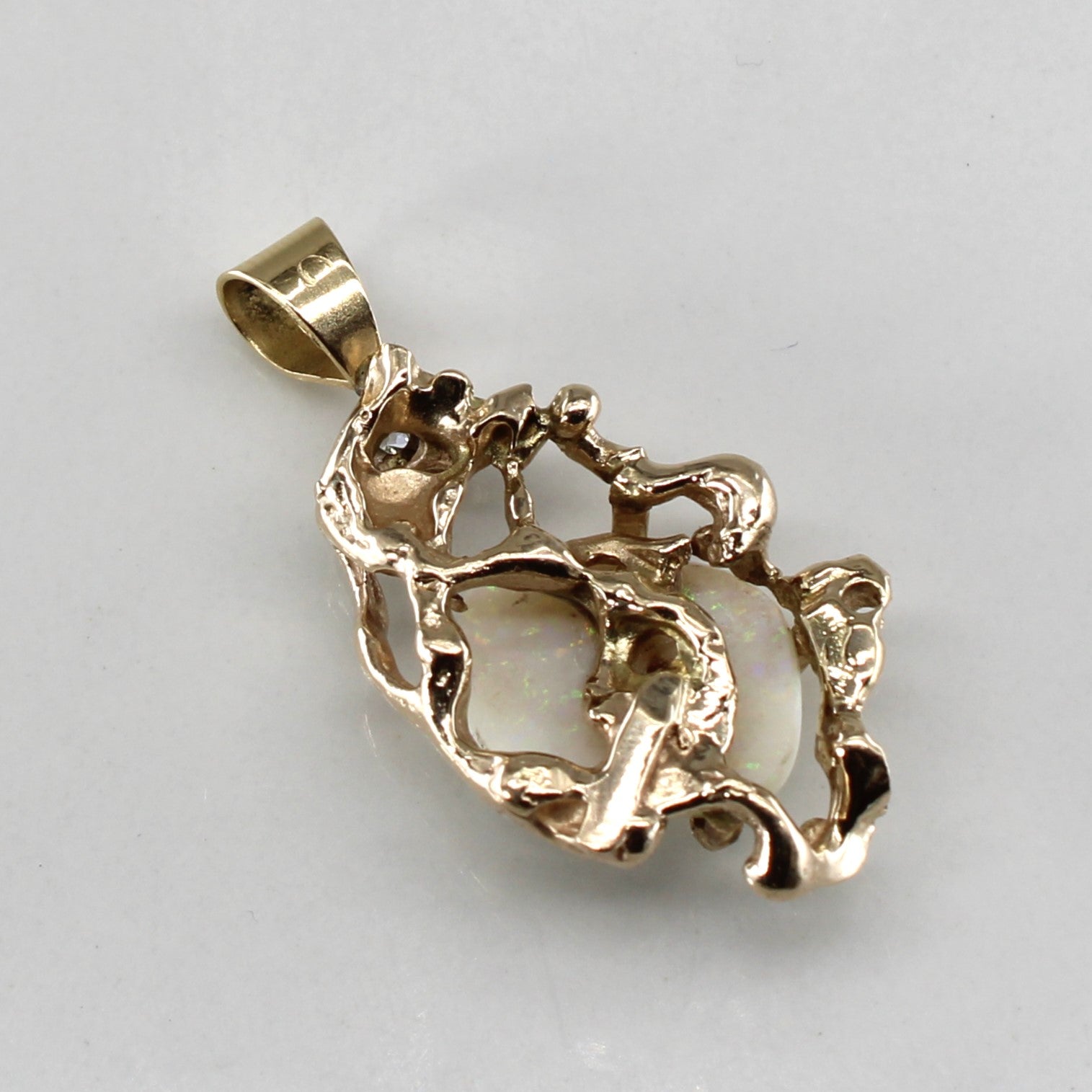 Opal & Diamond 14k Pendant | 2.4 ctw, 0.07ctw |