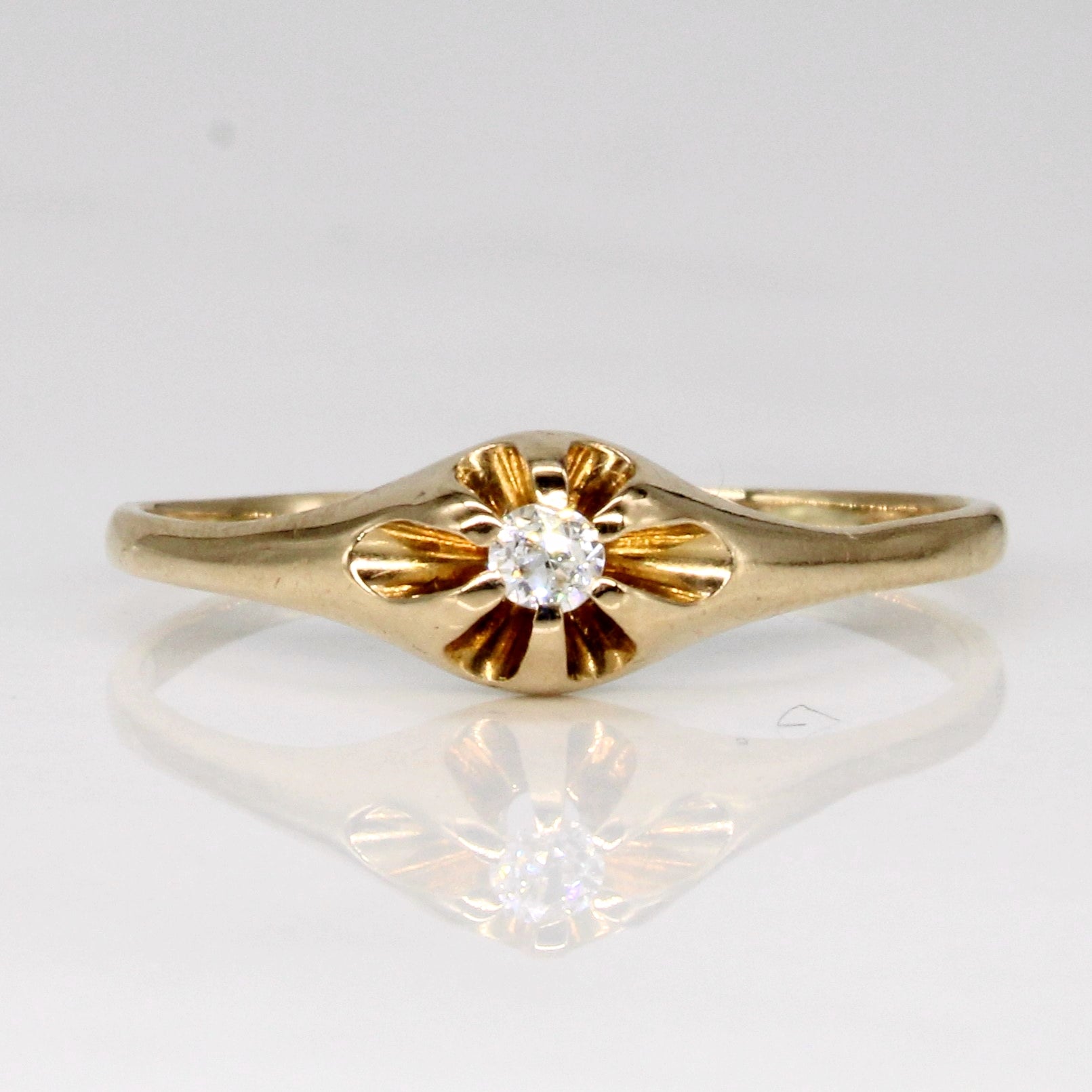 Old European Cut Diamond Belcher Ring | 0.05ct | SZ 6 |