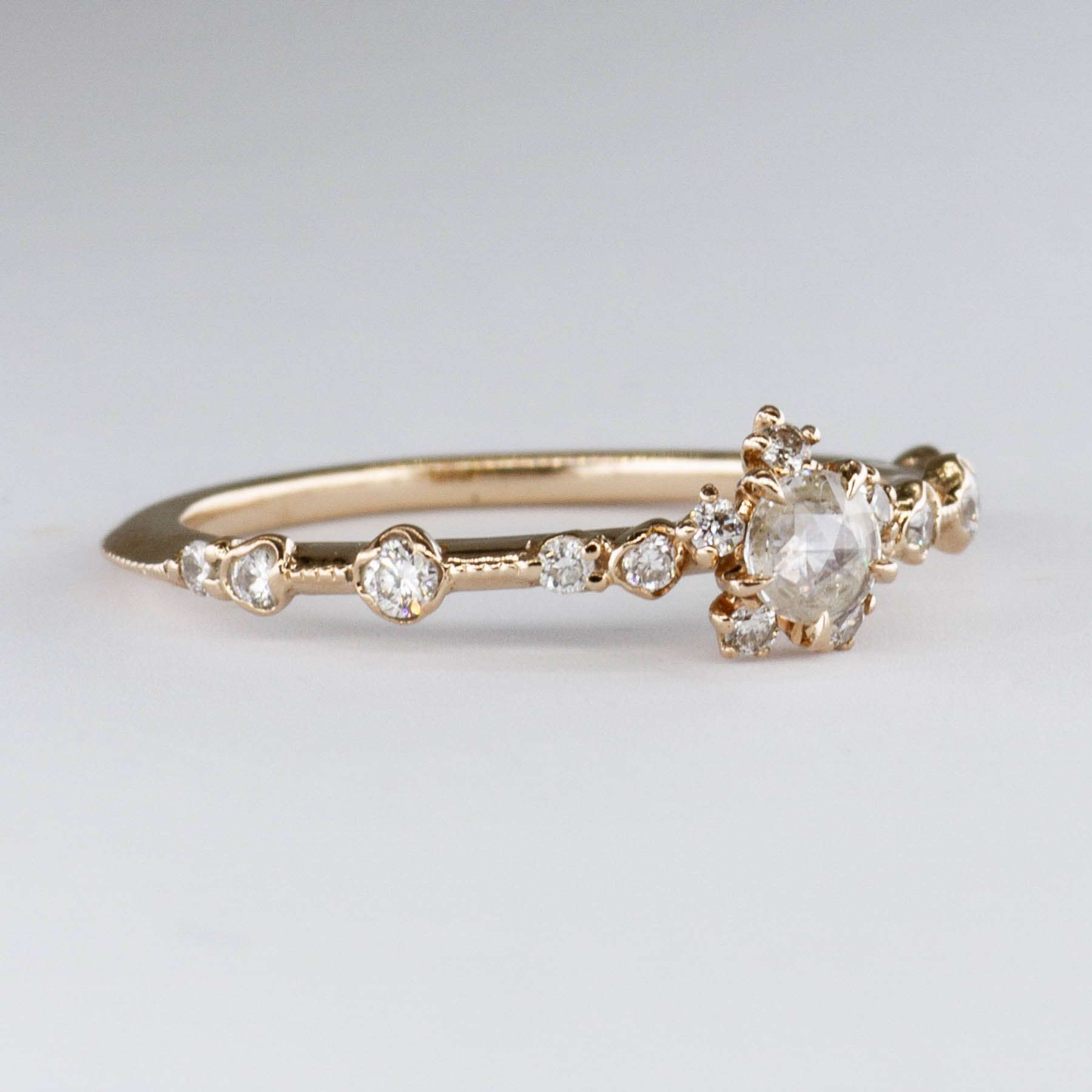 Bague de fiançailles solitaire en or 18 carats avec diamant taille rose et diamant d'accent | 0,35 ct | Taille 5,75 |