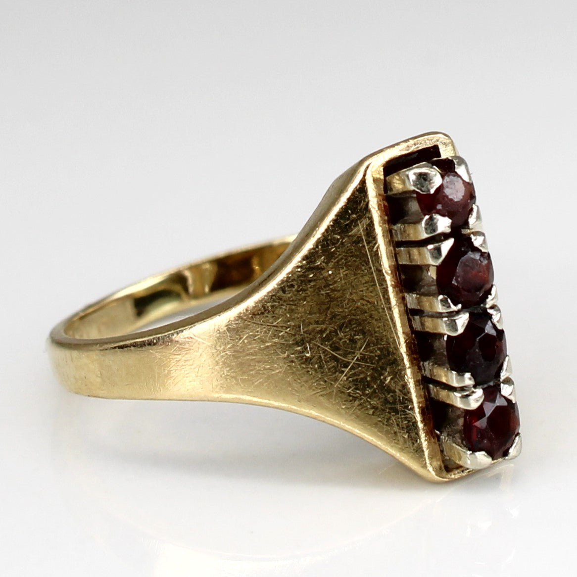 Garnet Column 14k Ring | 0.4ctw | SZ 5.25 |