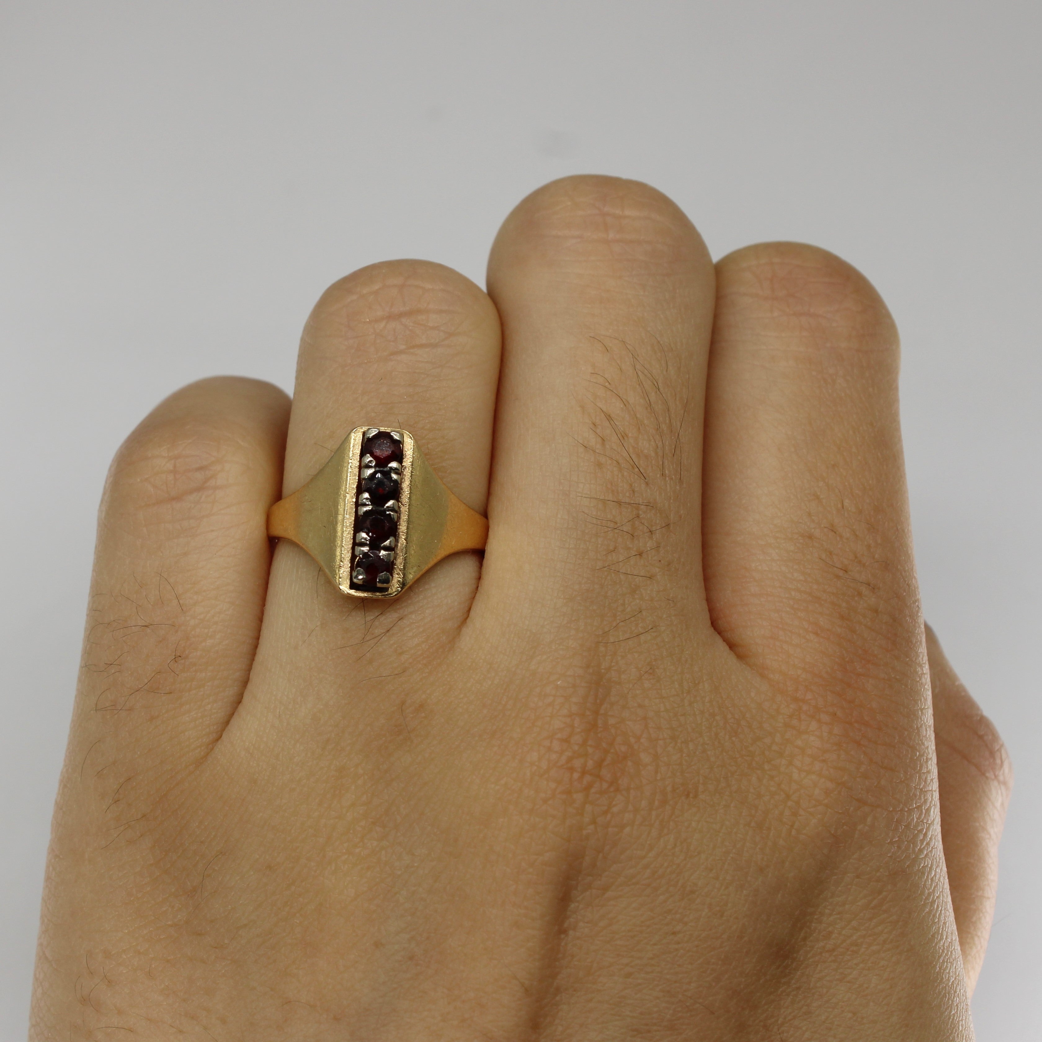 Garnet Column 14k Ring | 0.4ctw | SZ 5.25 |