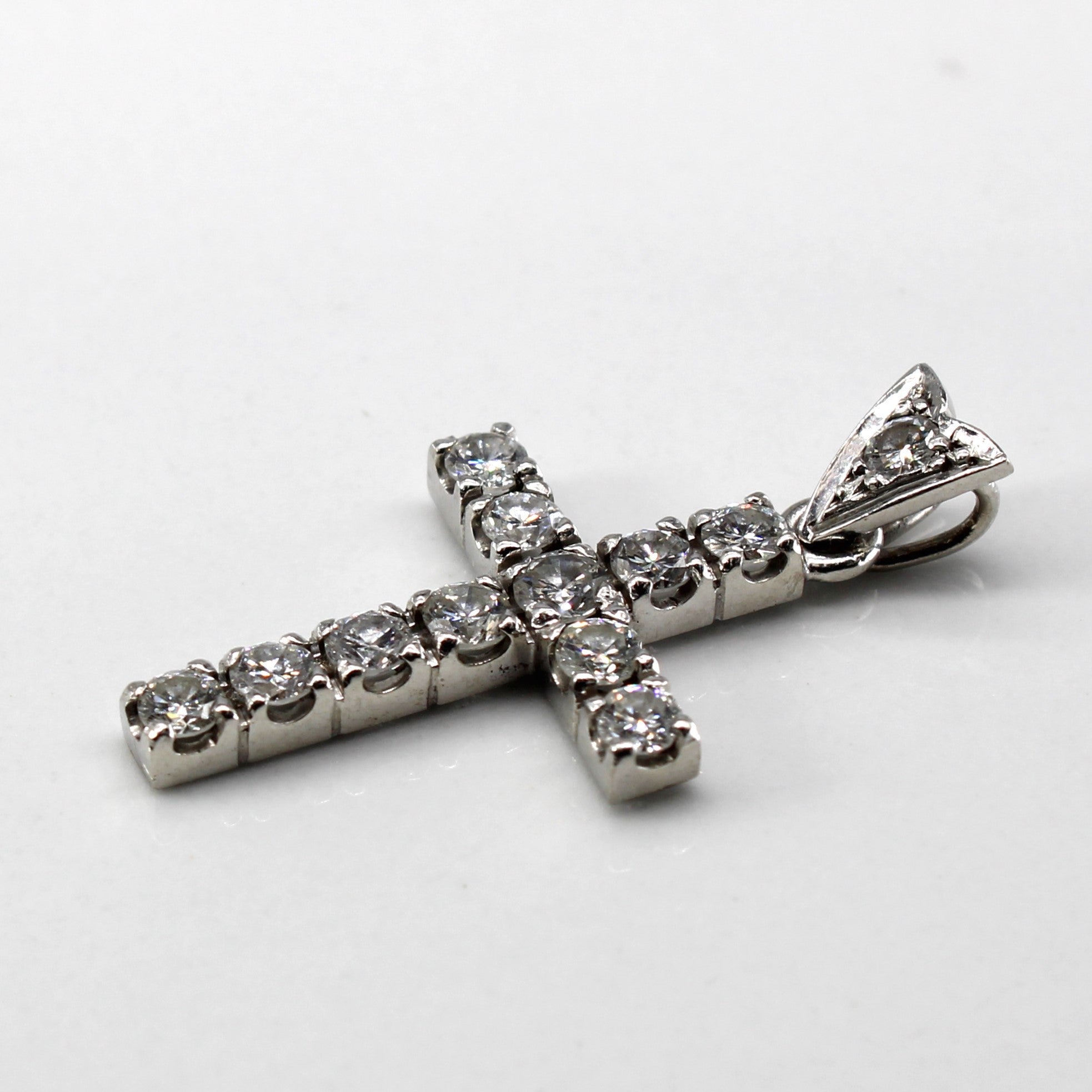 Cross Diamond Pendant | 0.89ctw |