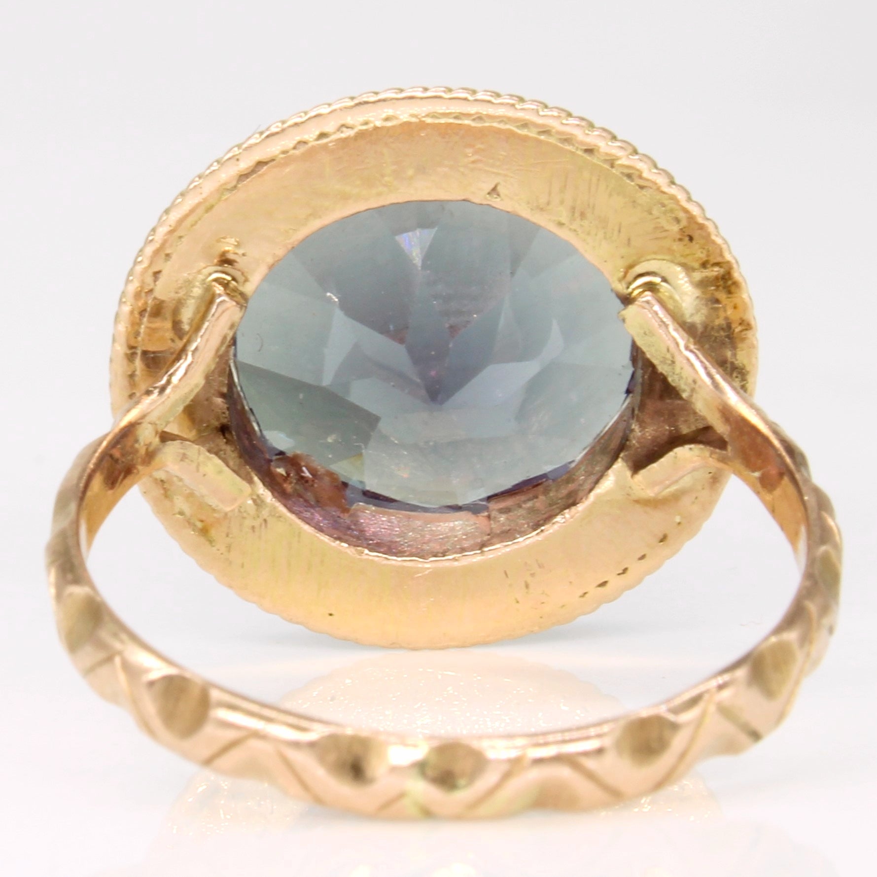 Synthetic Colour Change Sapphire Cocktail Ring | 6.60ct | SZ 7 |