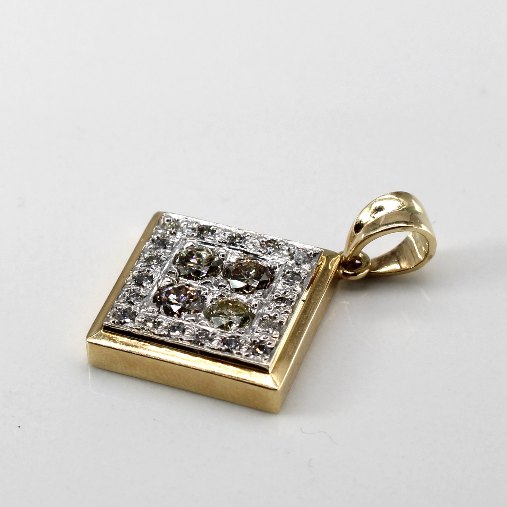 Cluster Set Diamond Pendant | 0.98ctw |