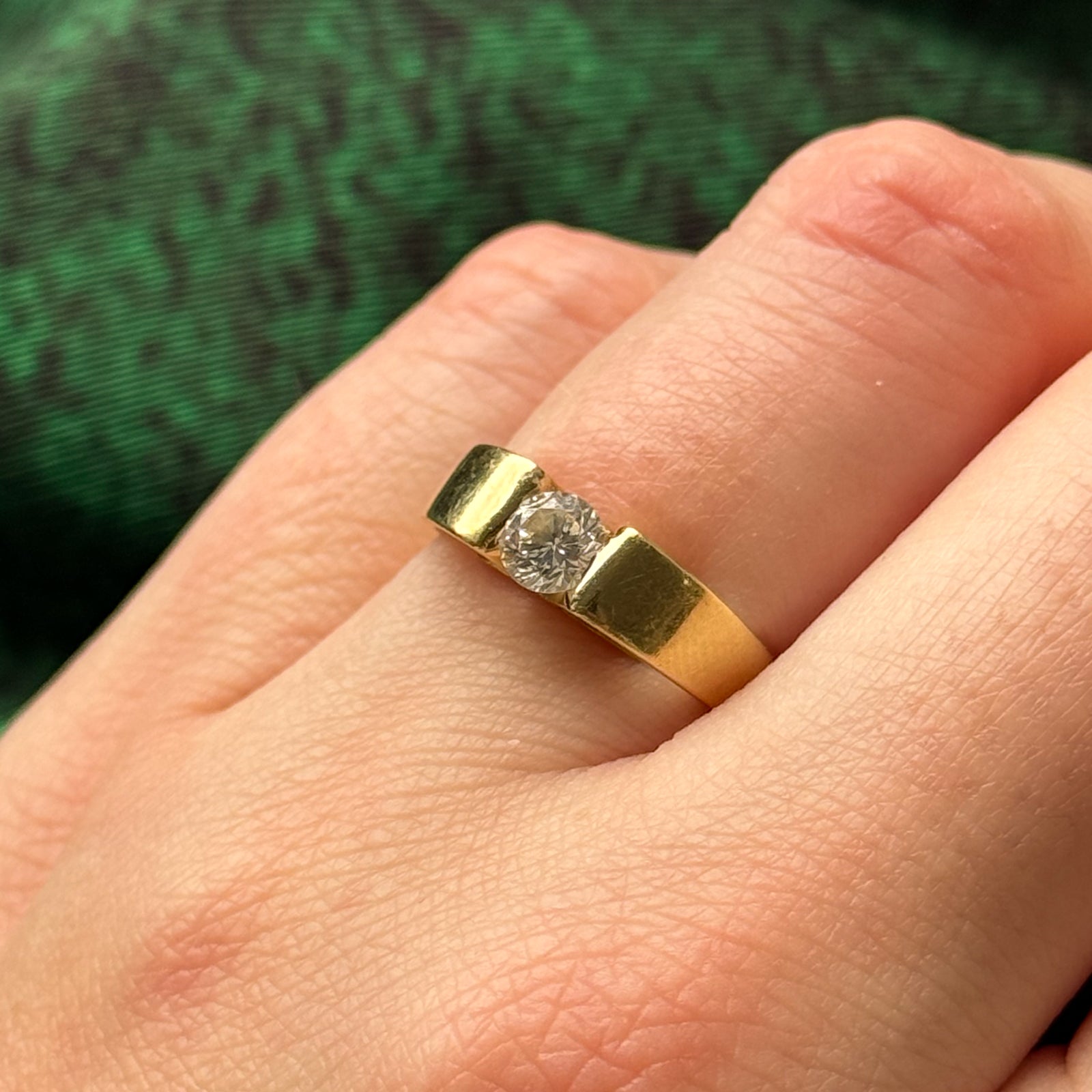 Tension Set Diamond Ring | 0.30ct | SZ 4 |