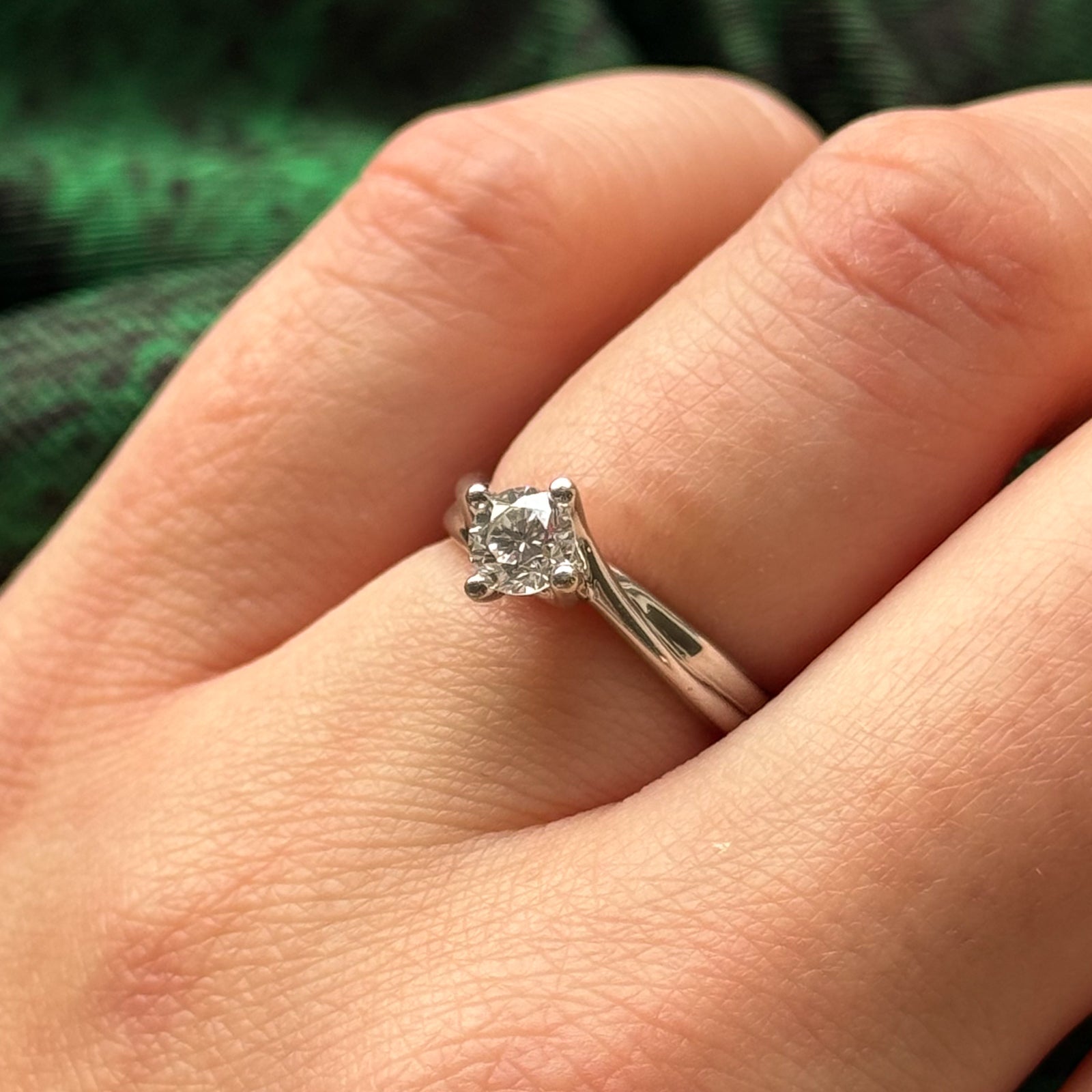 Bague de fiançailles solitaire en diamant | 0,36 ct | Taille 4,25 |