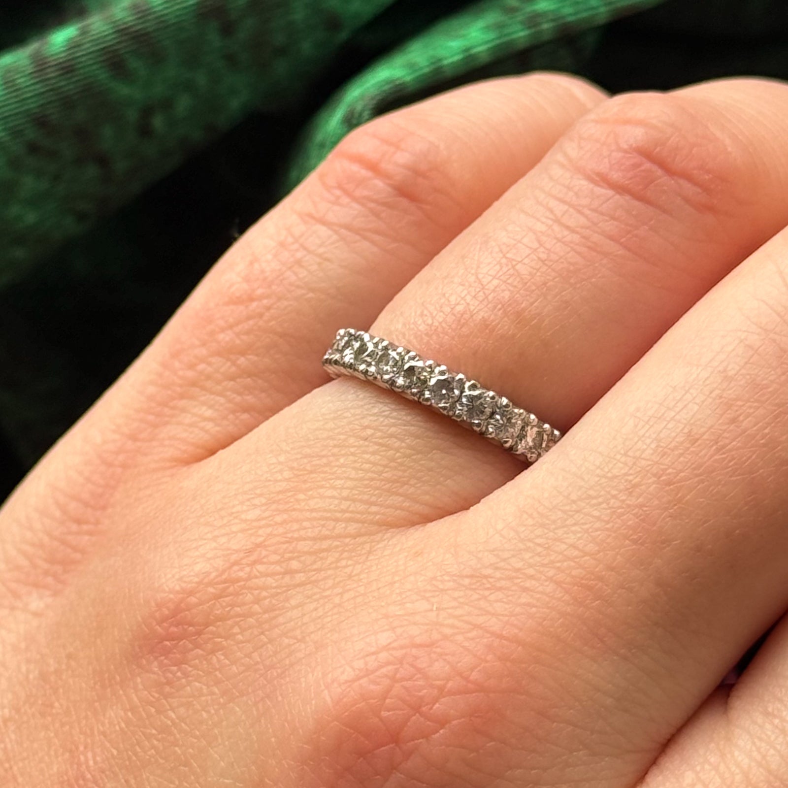 Diamond Eternity Band | 1.00ctw SI1 G/H | SZ 5.25 |