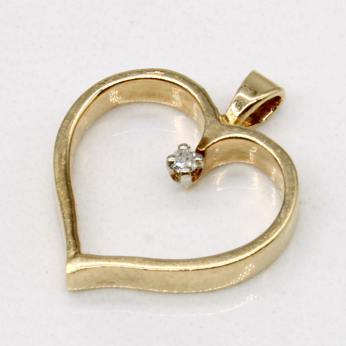 Diamond Heart Pendant | 0.02ct |