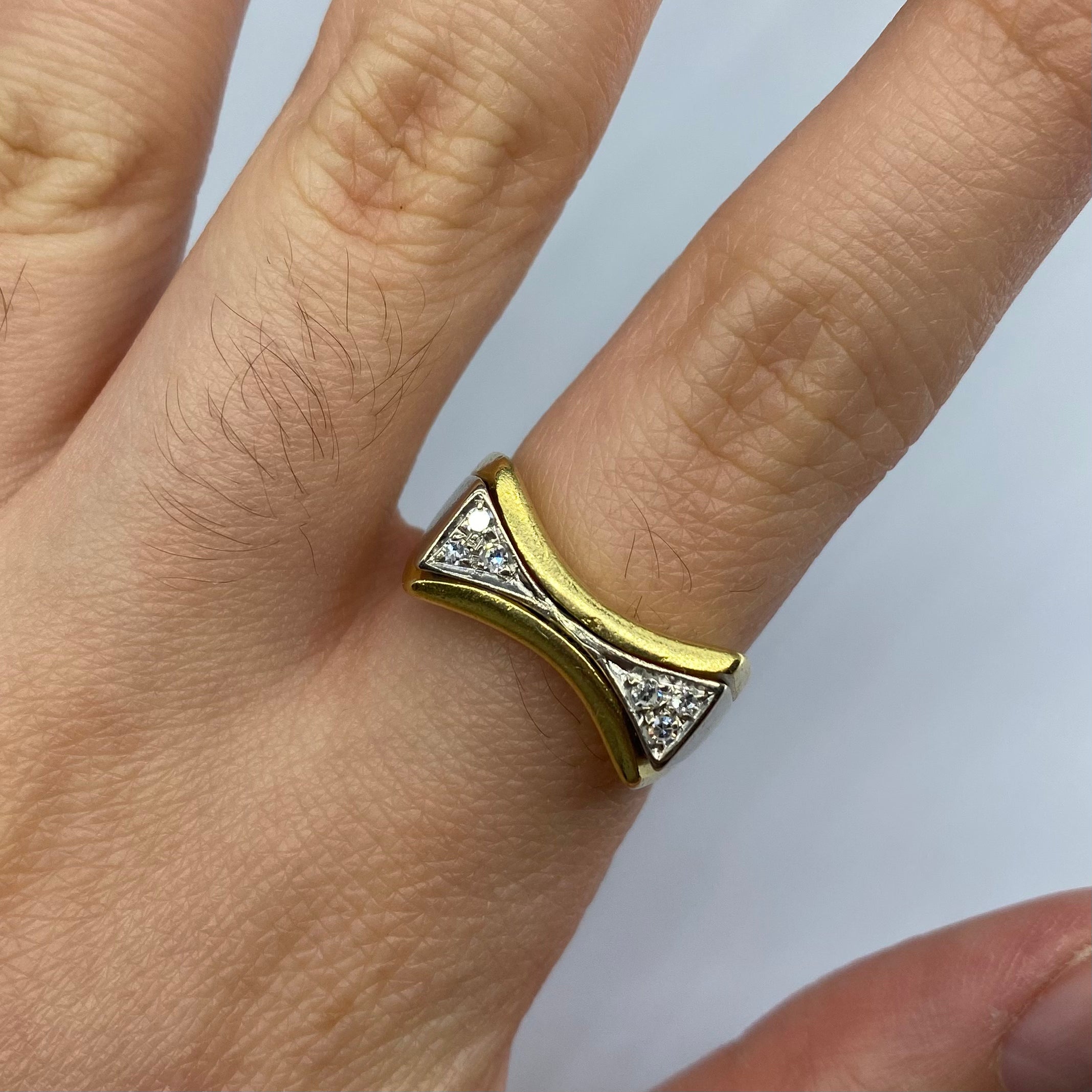 Abstract Two Tone Bowtie Diamond Ring | 0.09ctw | SZ 7.25 |