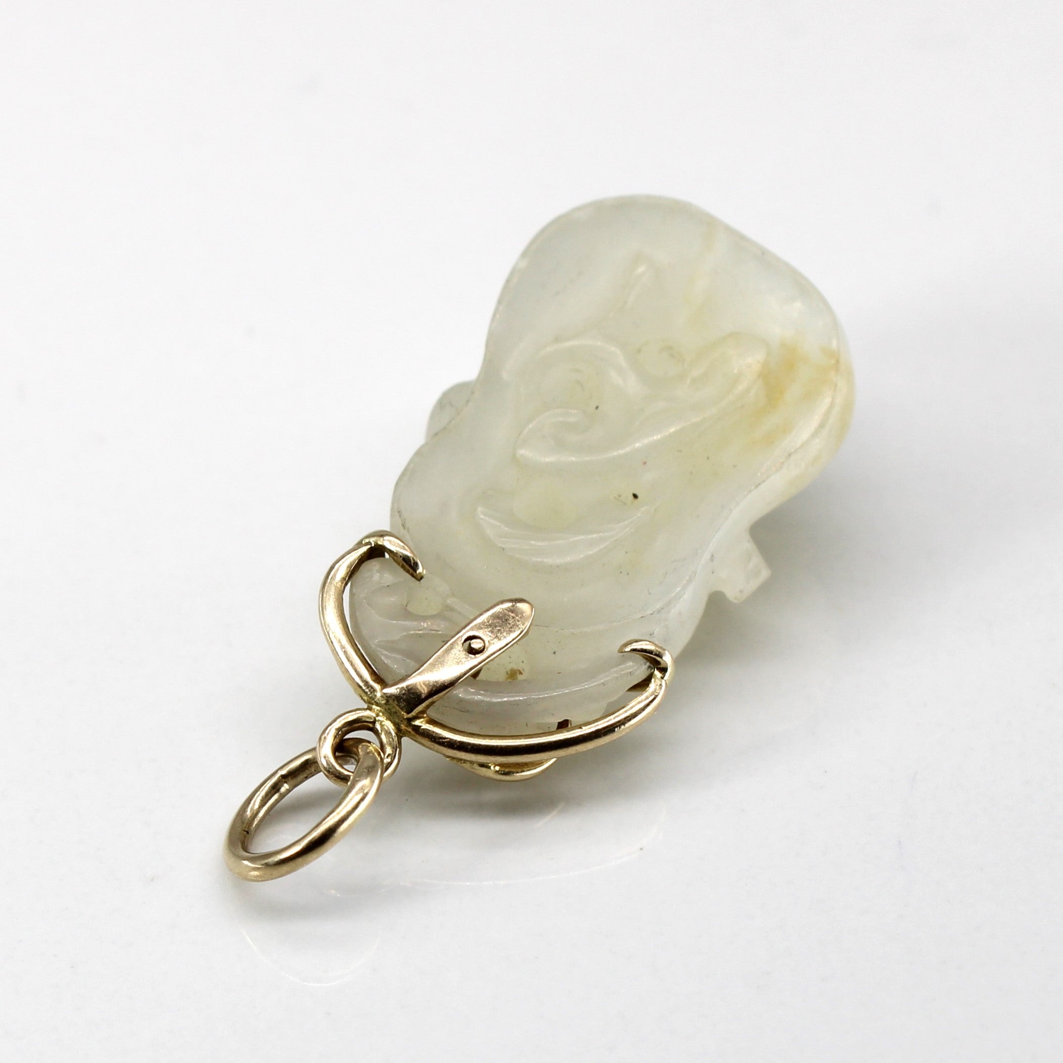 Carved Jadeite Pendant | 23.00ct |