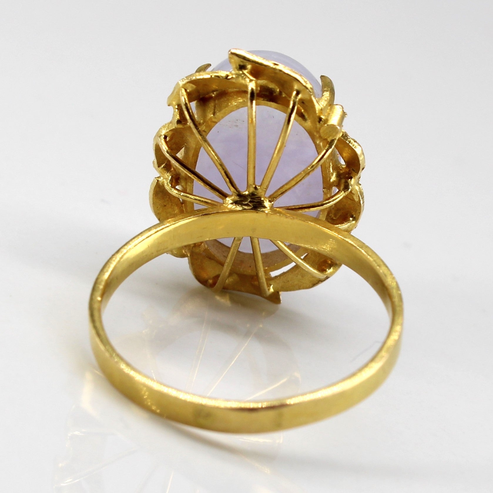 Solitaire Lavender Jadeite Gold Ring | 14.00ct |