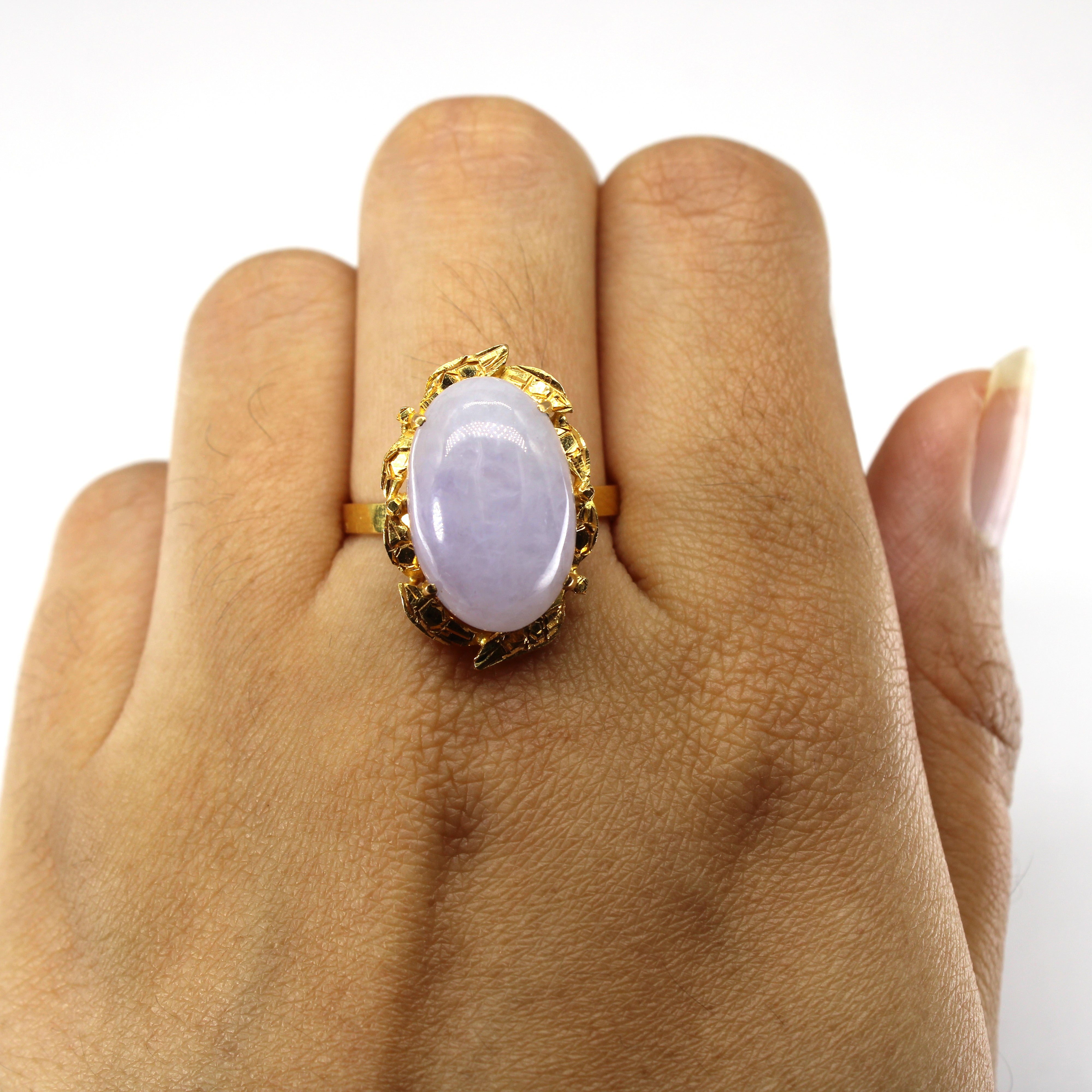 Solitaire Lavender Jadeite Gold Ring | 14.00ct |