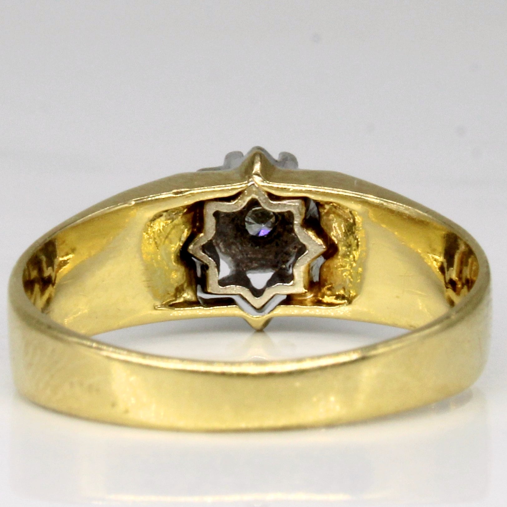 18K Star Design 8 Prong Diamond Ring | 0.07ct | SZ 7.75 |