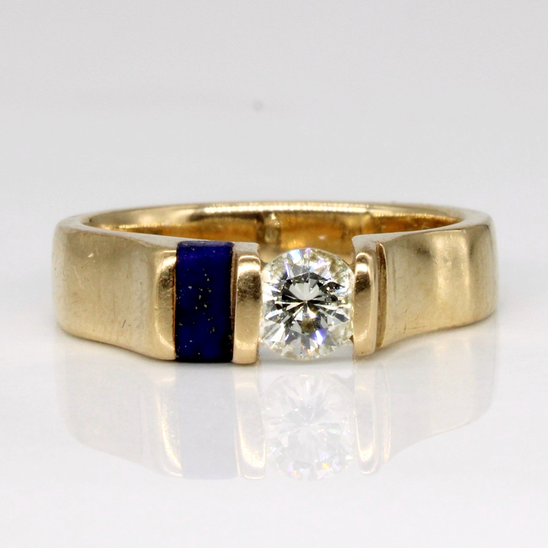 Bague en diamant et lapis-lazuli | 0,33 ct, 0,10 ct | Taille 5,25 |