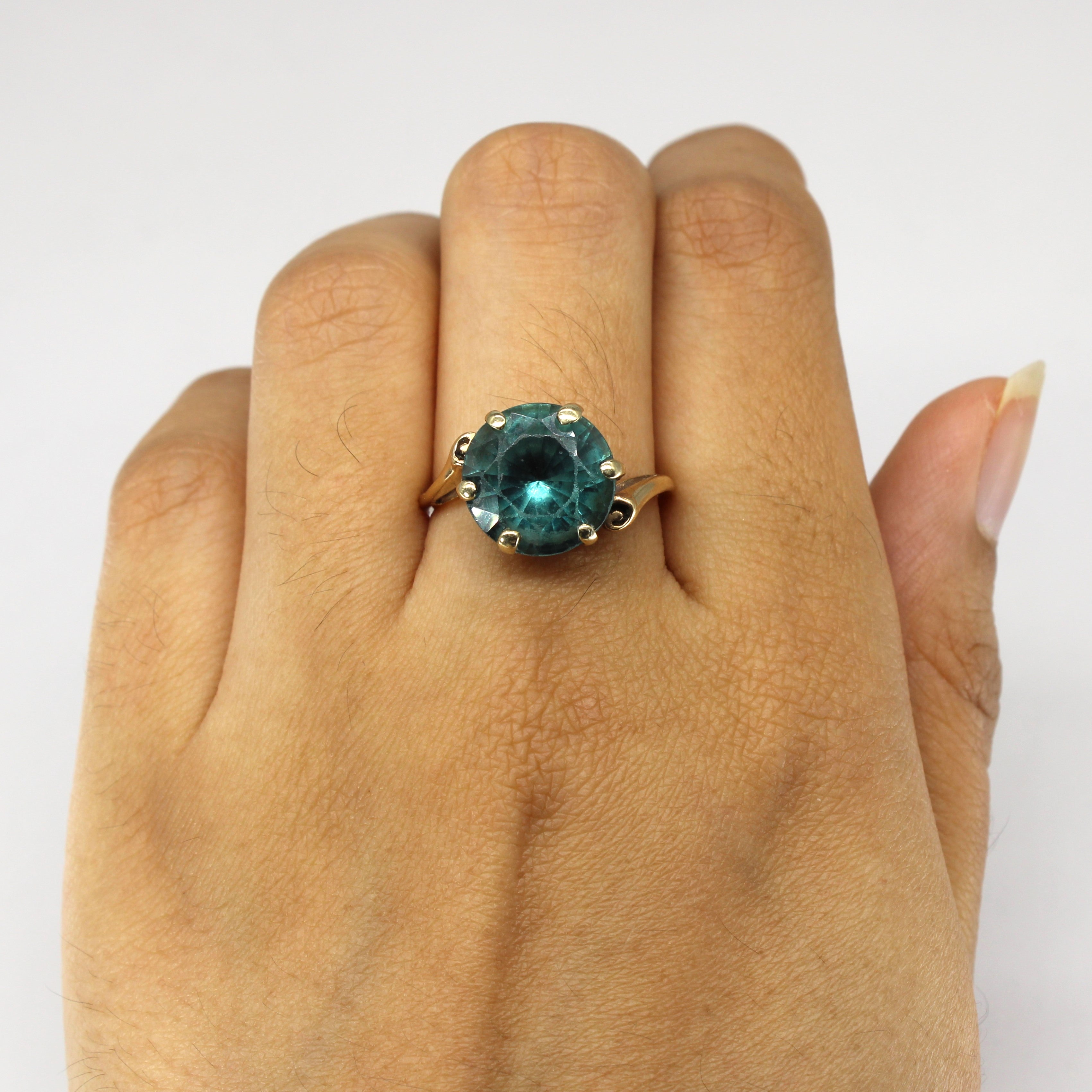 Synthetic Spinel Gold Ring | 6.00ct | SZ 7.75 |